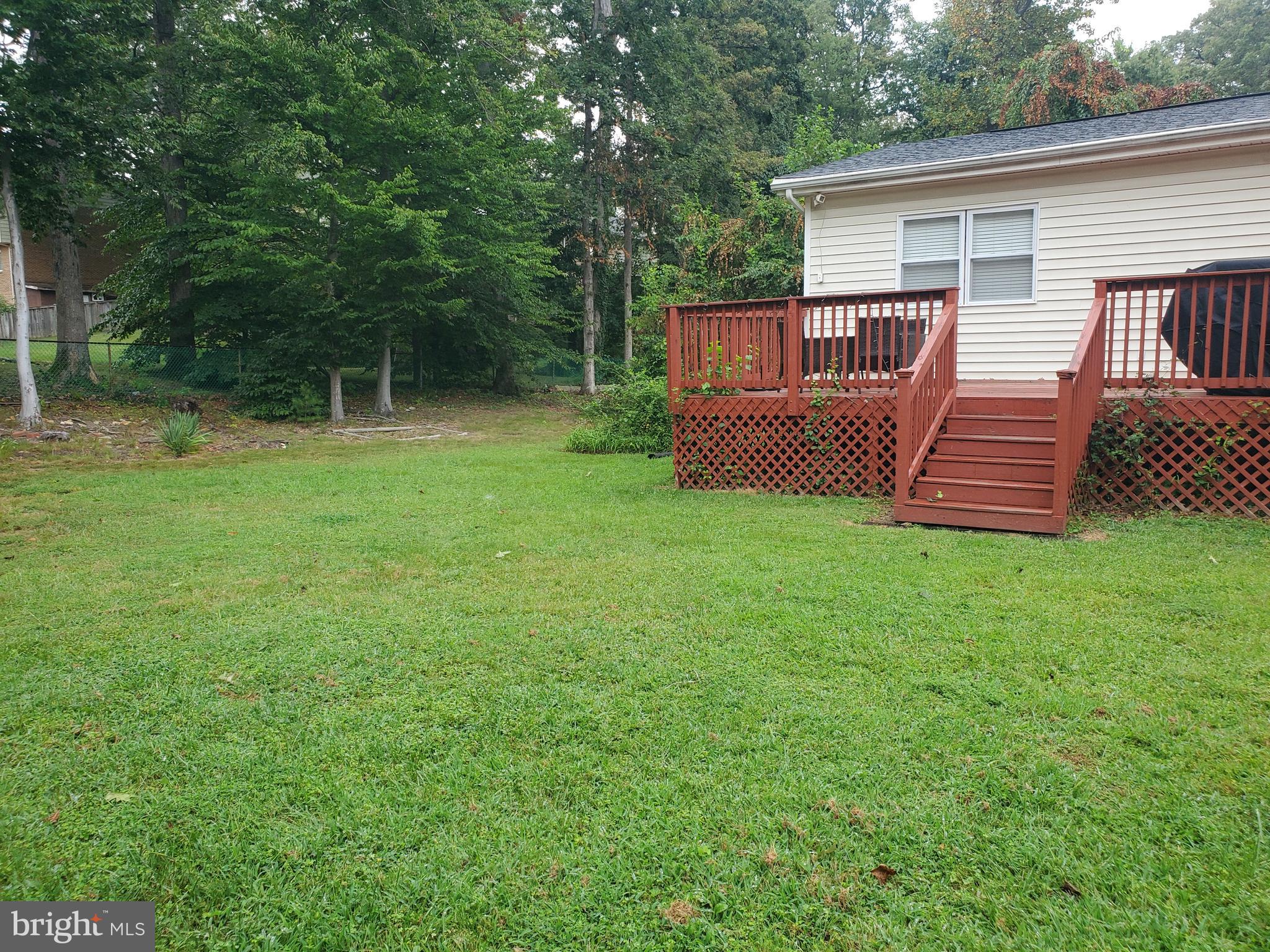7010 LEESVILLE BOULEVARD
