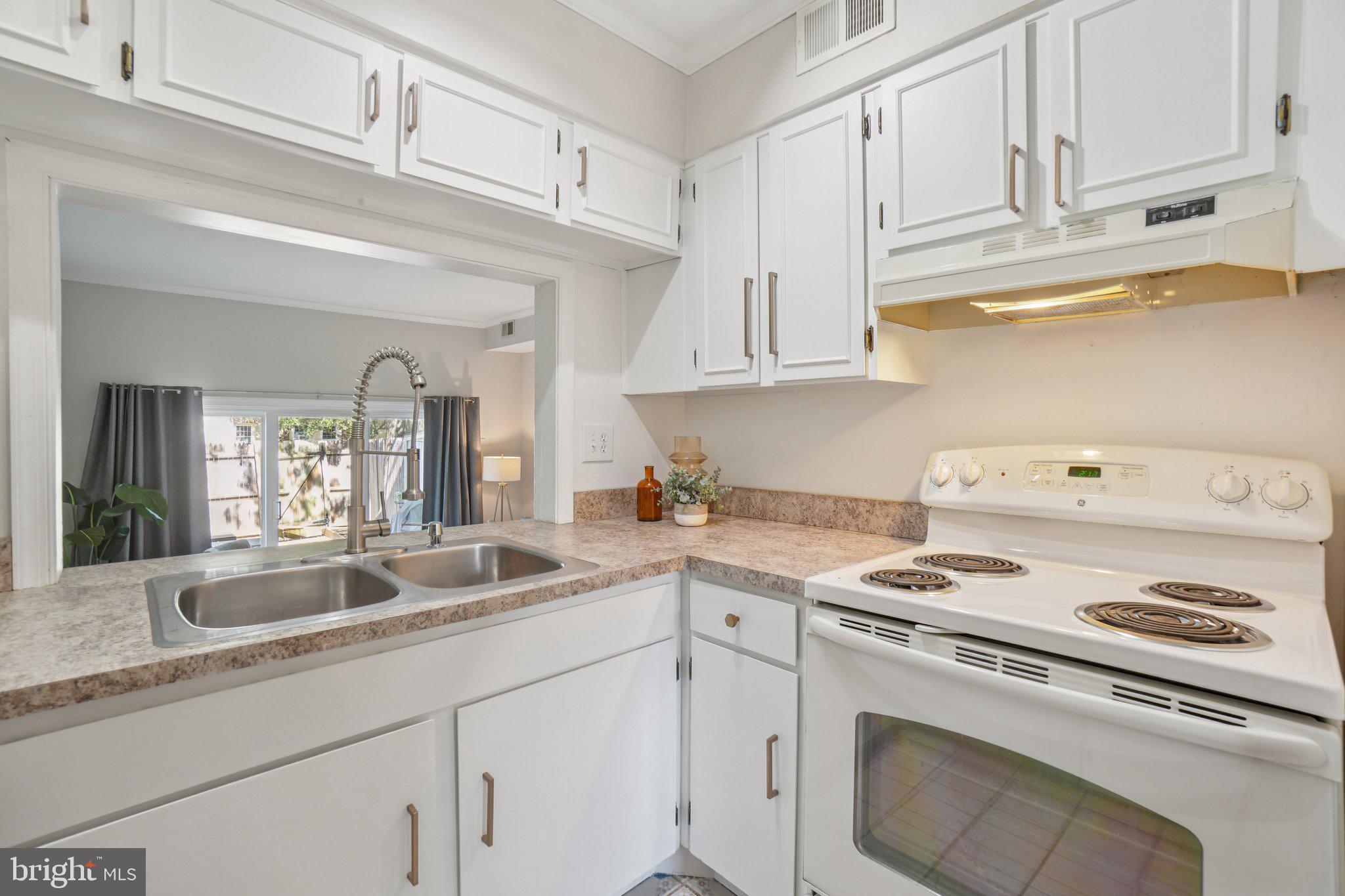8372 FORRESTER BOULEVARD 478
