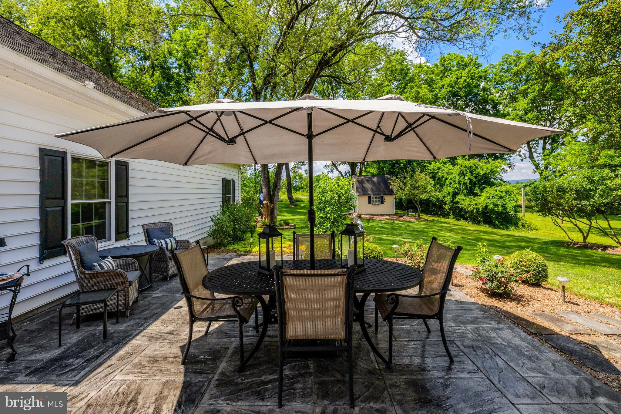 1000 W COUNTRY CLUB DRIVE W