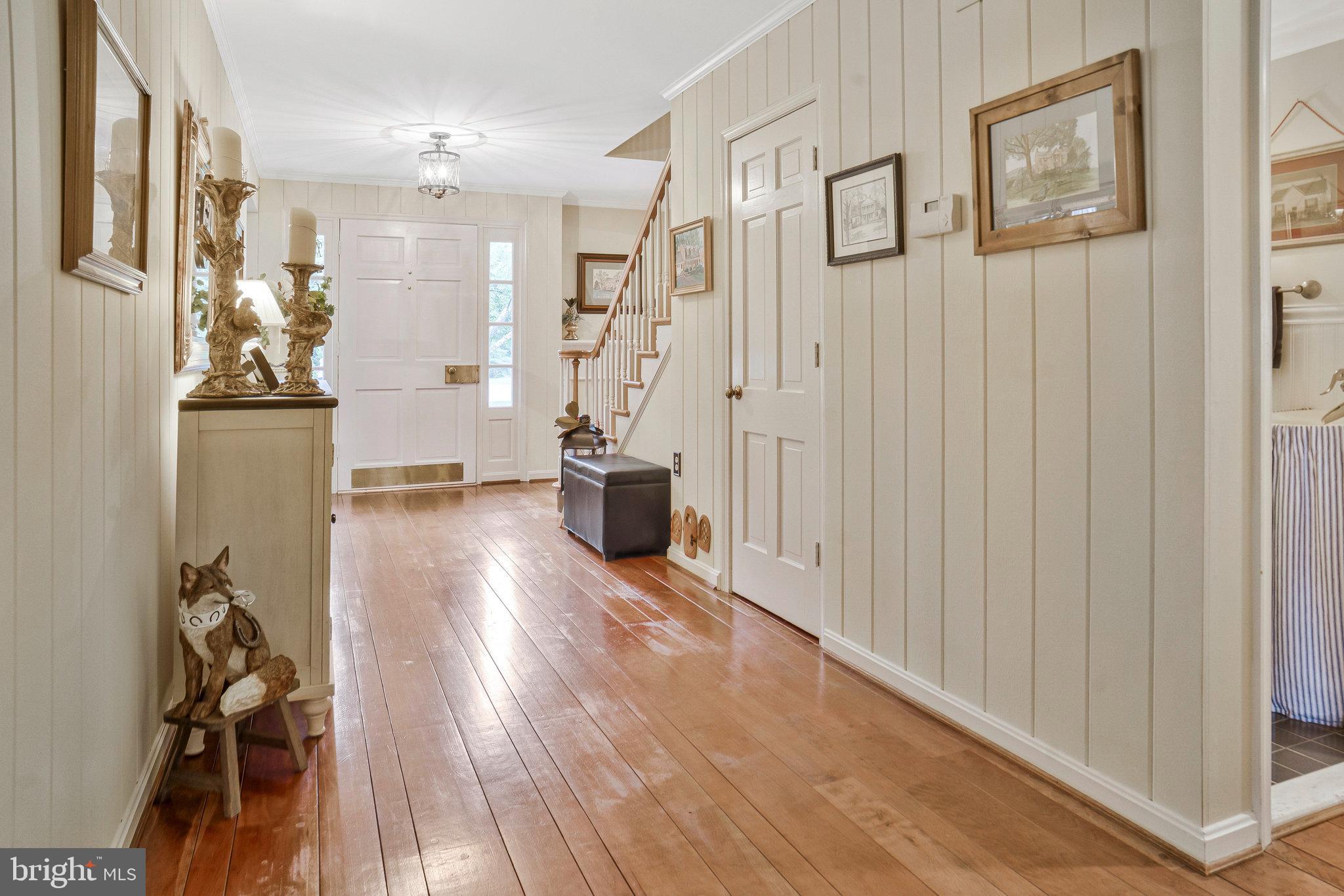 1000 W COUNTRY CLUB DRIVE W