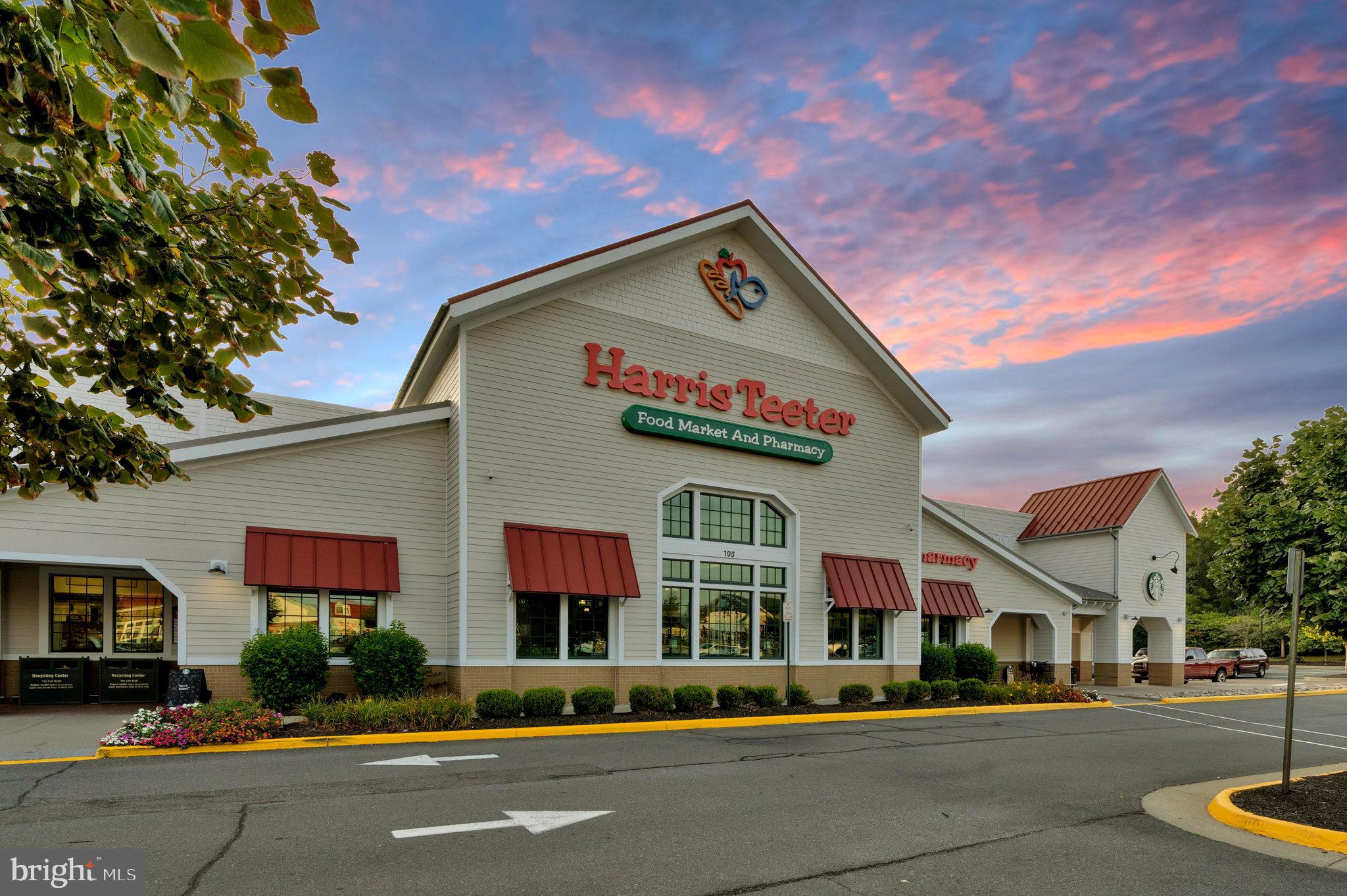 1000 W COUNTRY CLUB DRIVE W