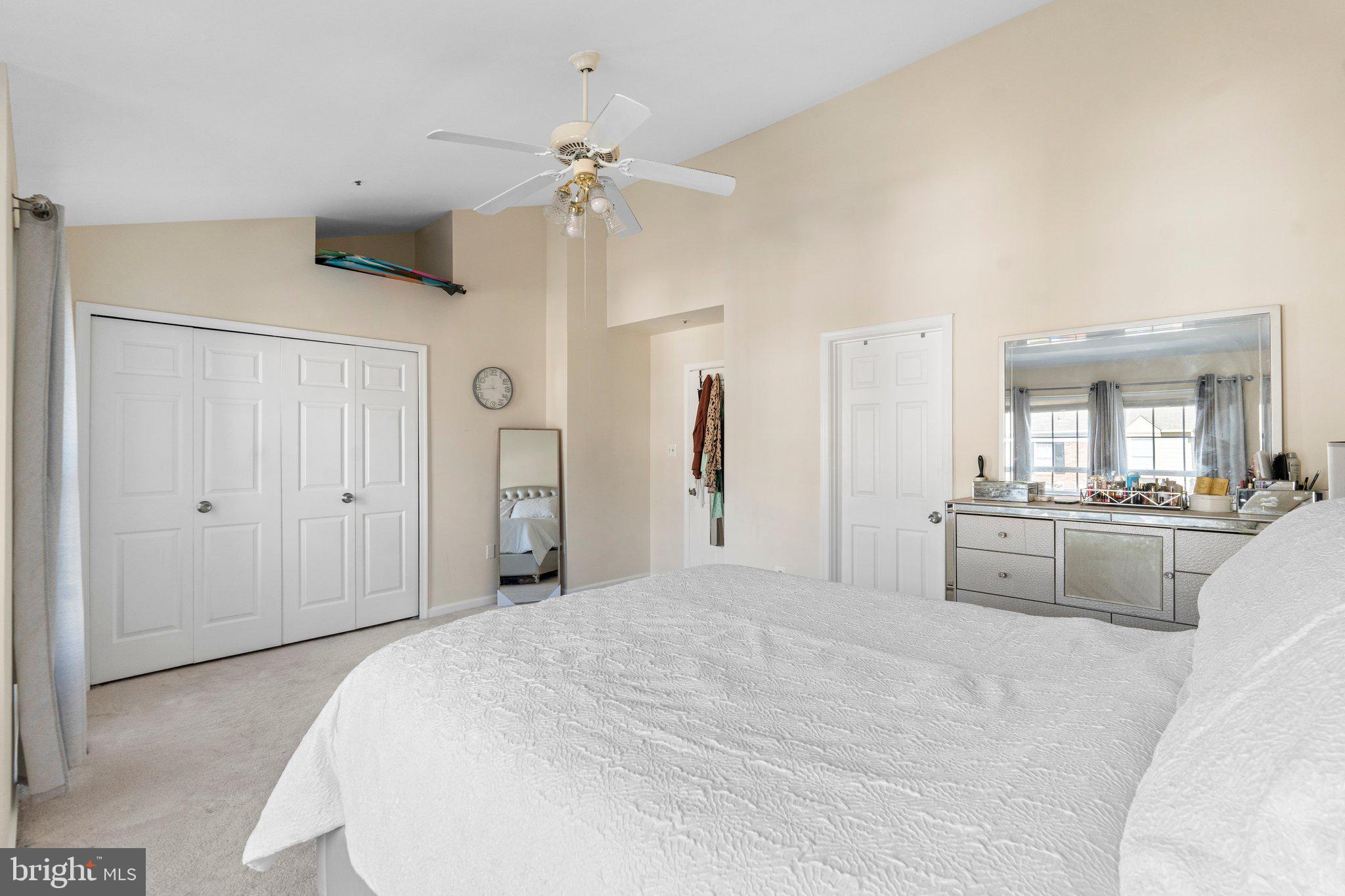 7883 Blue Gray Cir