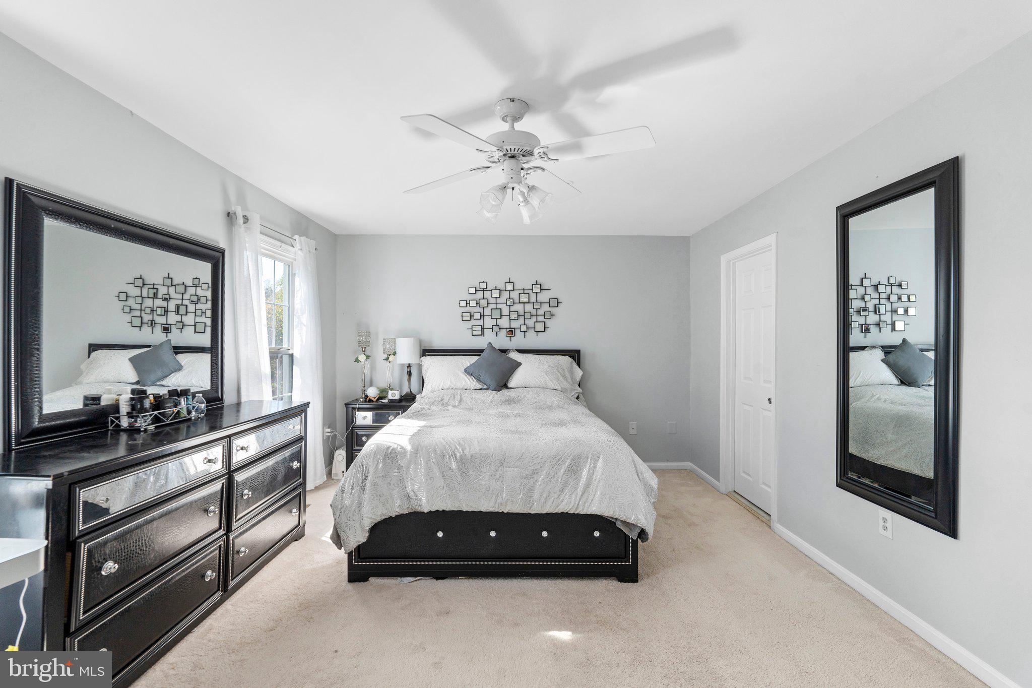 7883 Blue Gray Cir