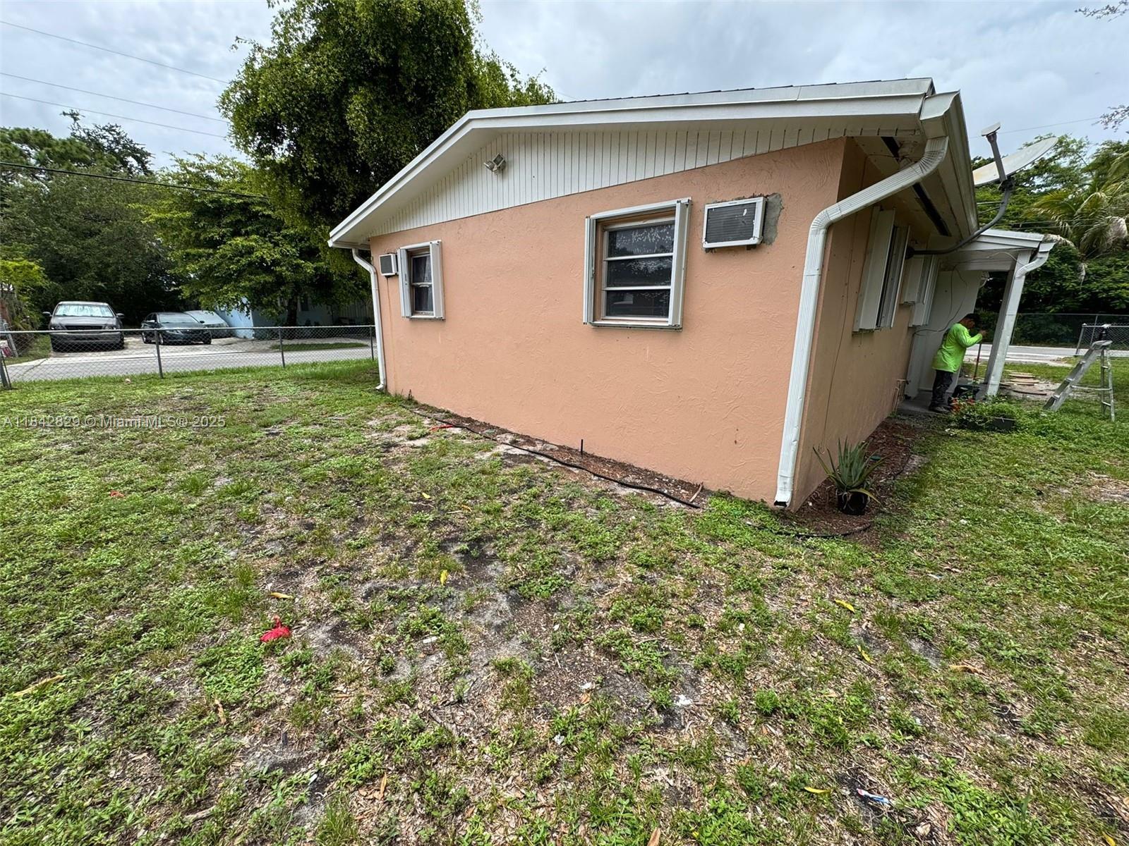 844 NW 18th Ave # A