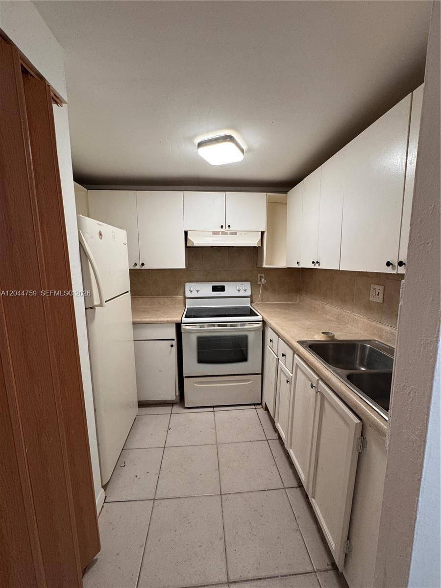 1756 NW 55th Ave # 101