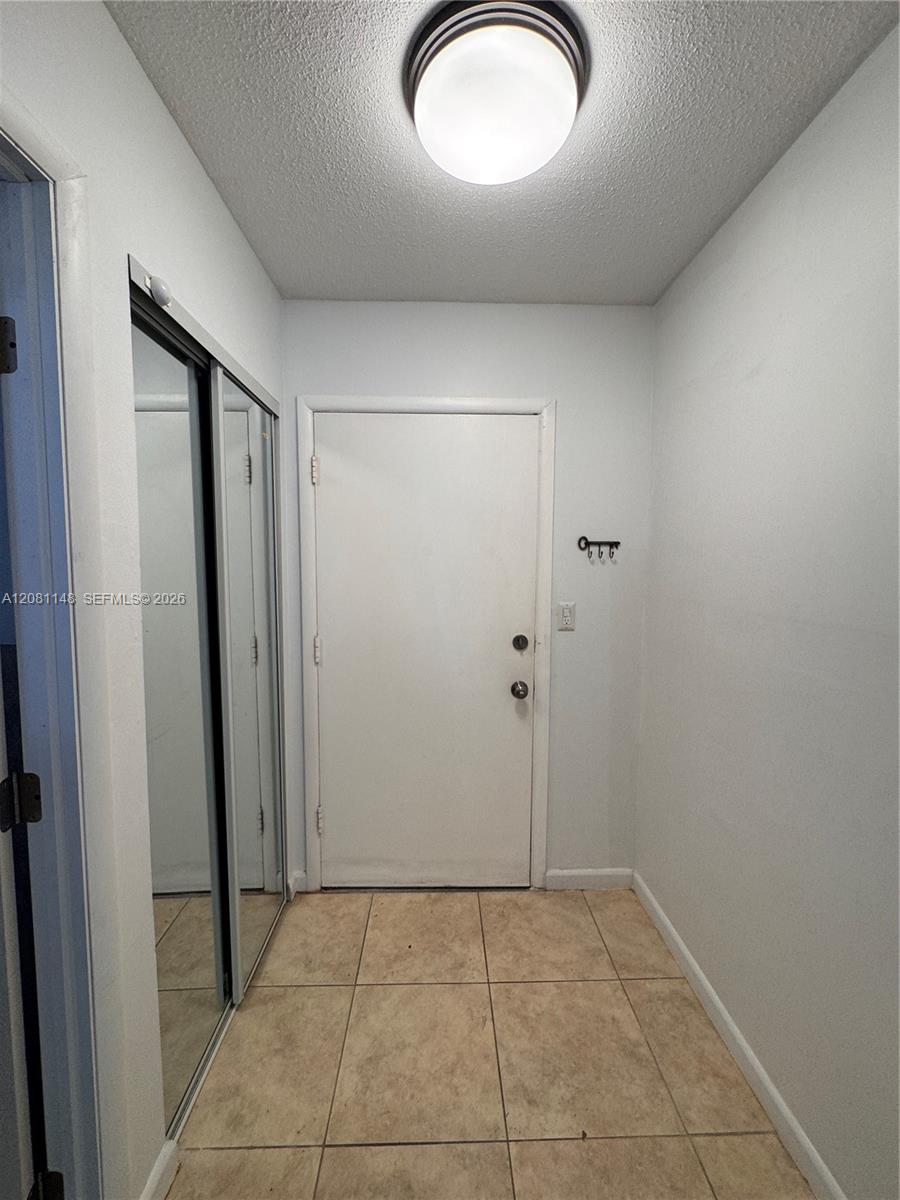 1670 NE 191st St # 3 Unit: 100-3