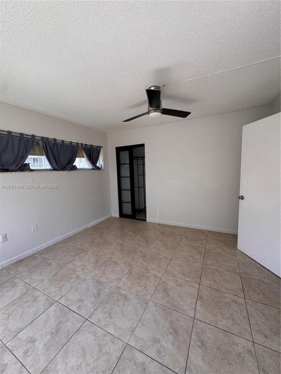 1670 NE 191st St # 3 Unit: 100-3