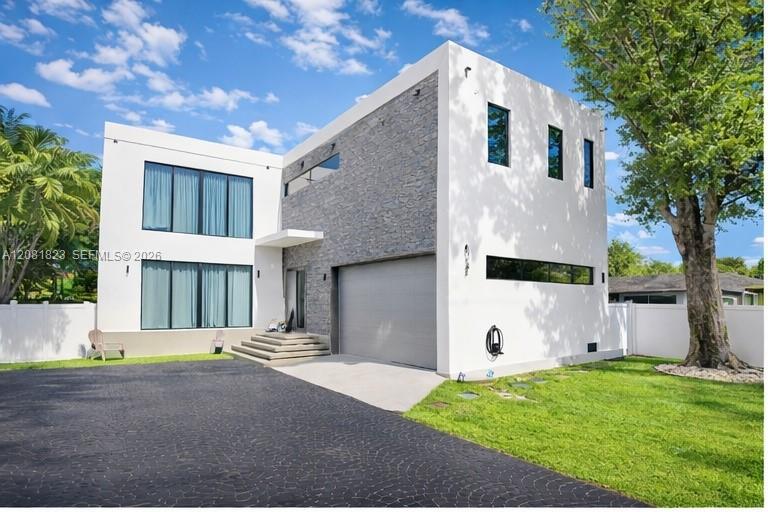 4031 SW 54th Ct