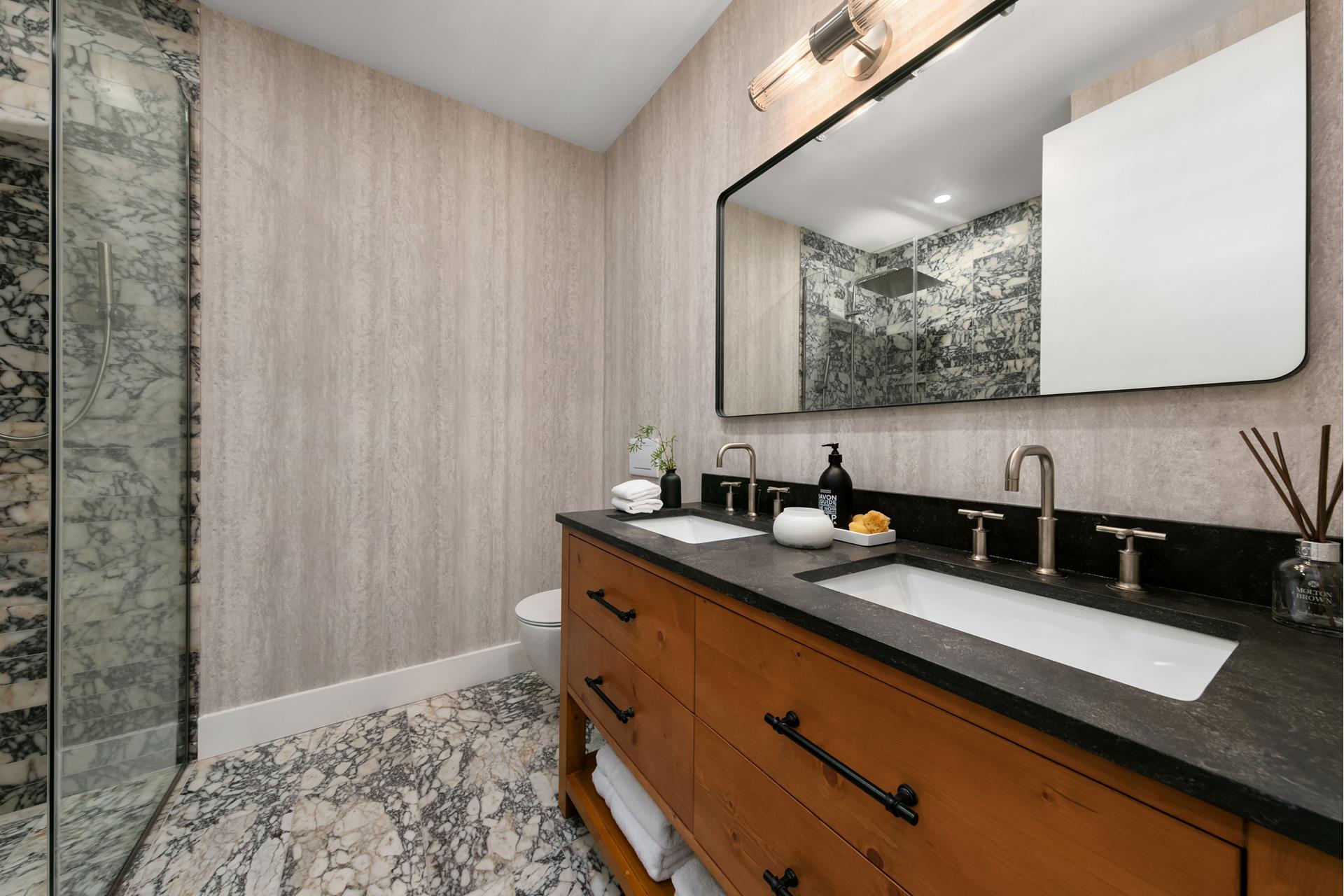 442 3RD Street 1