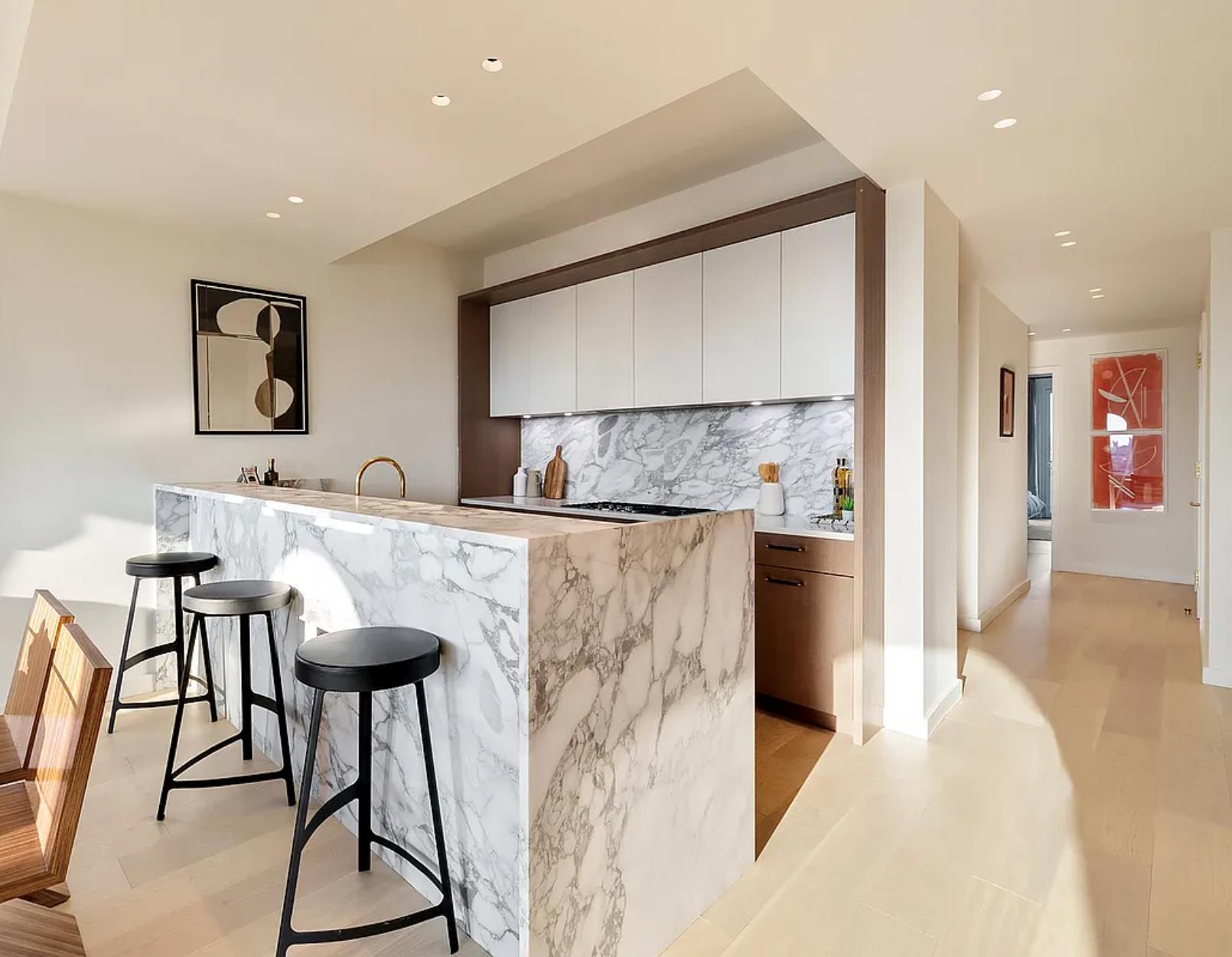 243 4TH Avenue 3B
