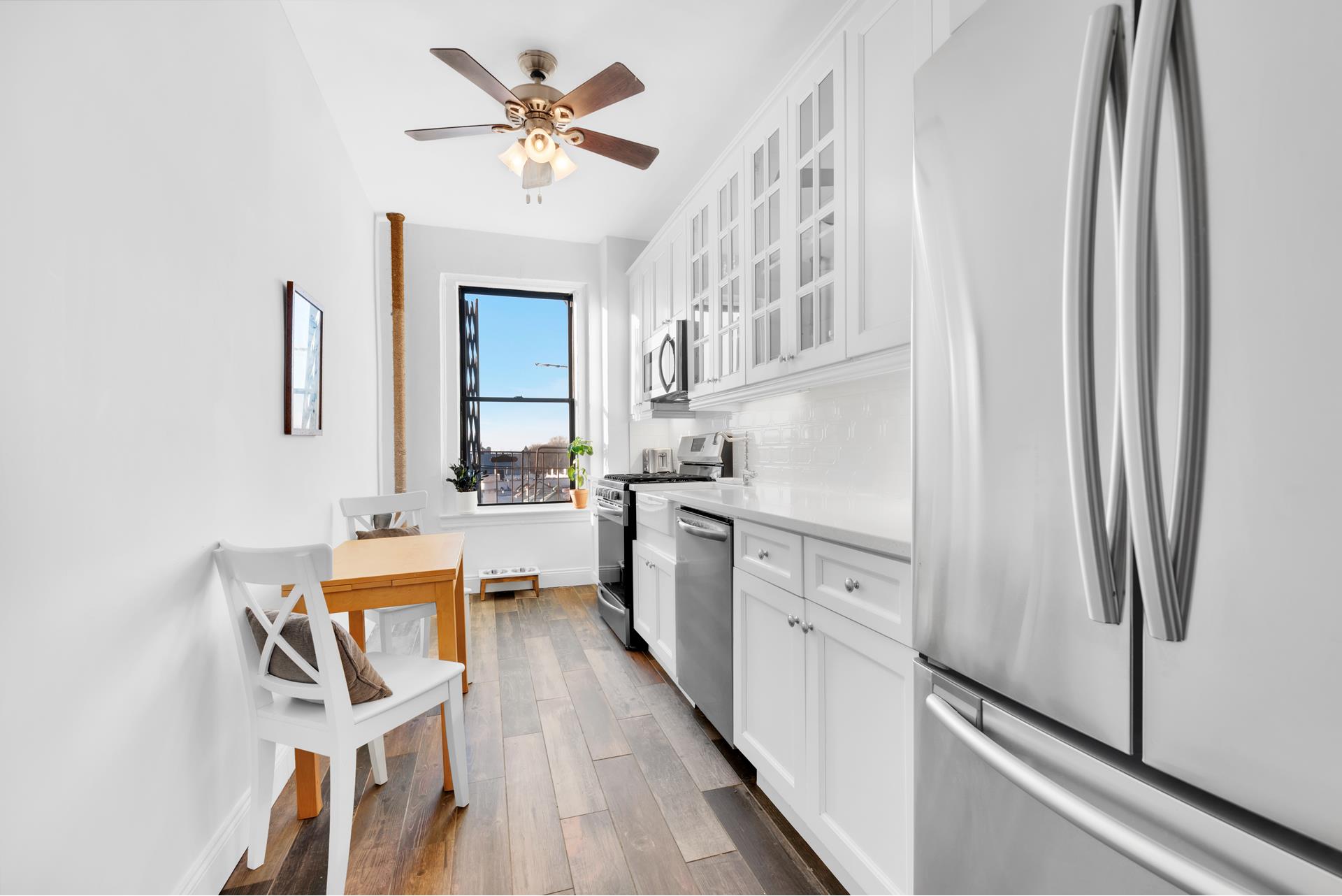 6802 RIDGE Boulevard 3J