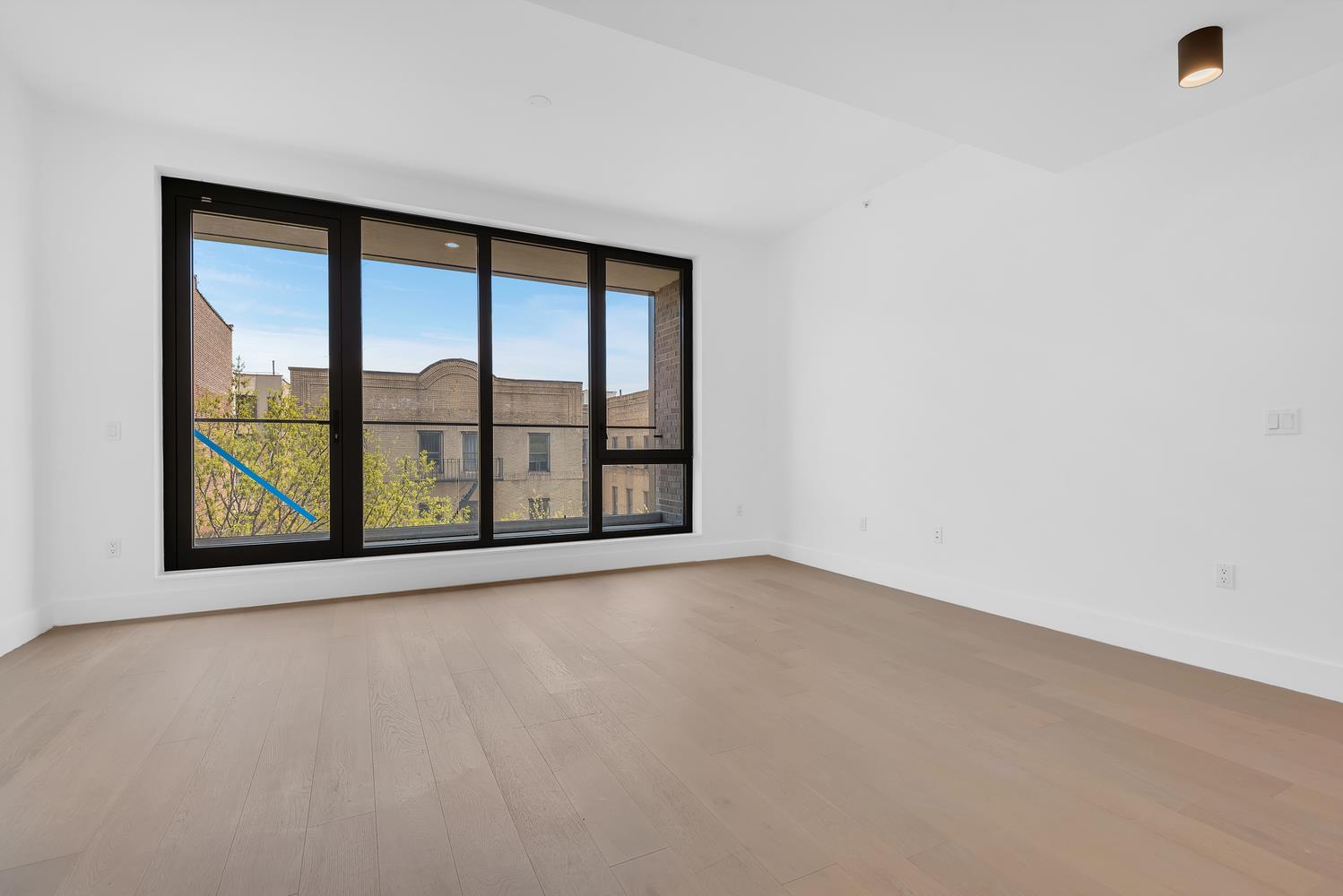450 GRAND Avenue 6C