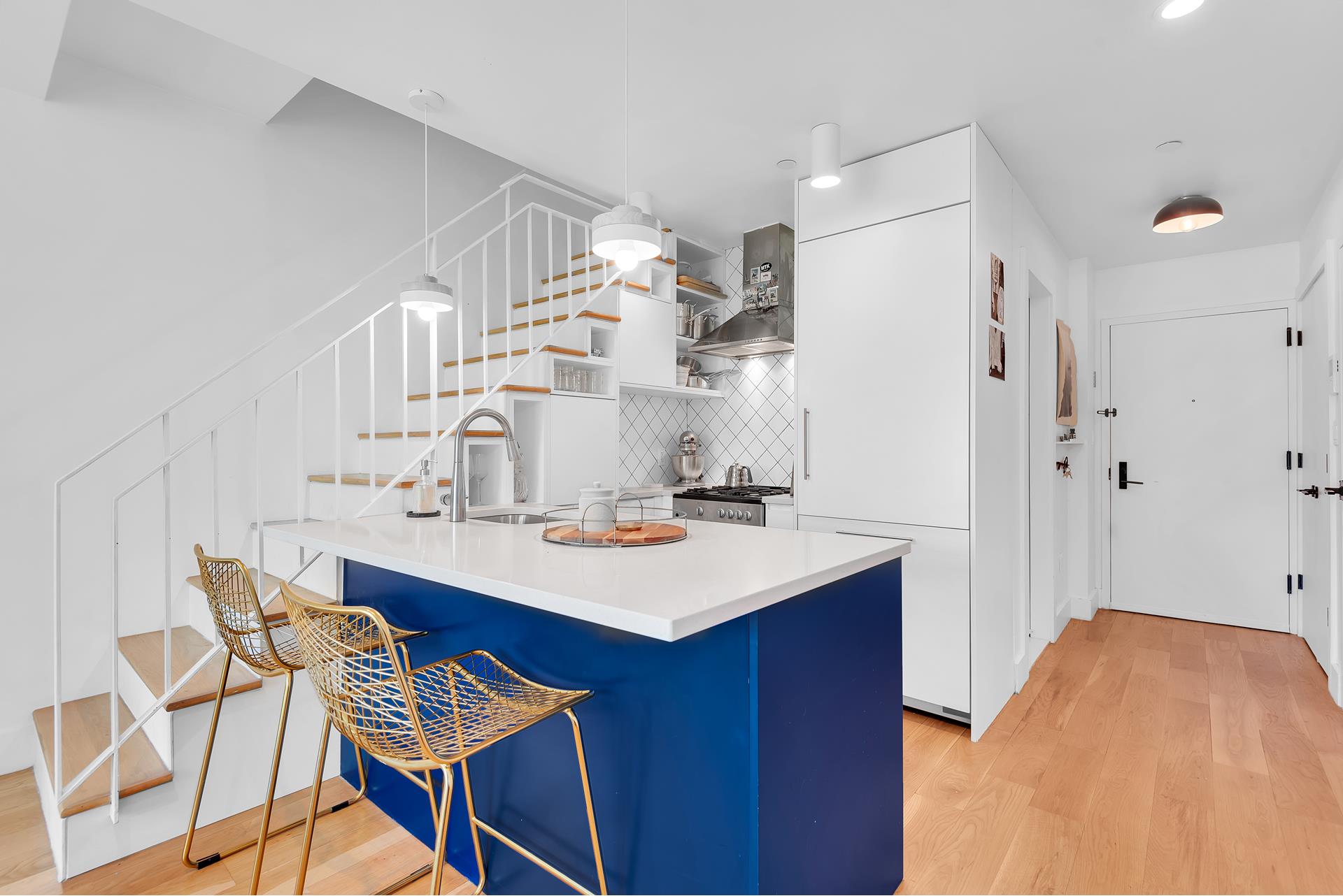 1249 DEKALB Avenue 4F