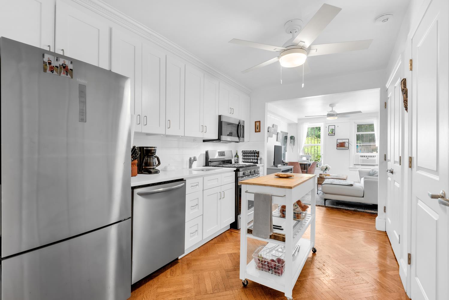 475 8TH Street 1