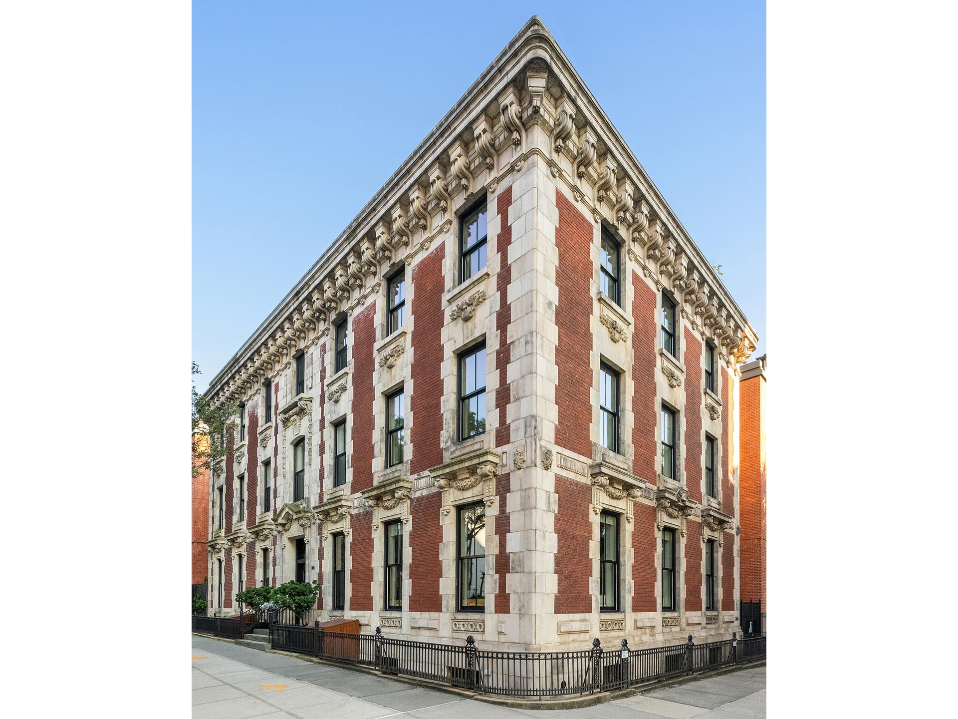 355 HENRY Street