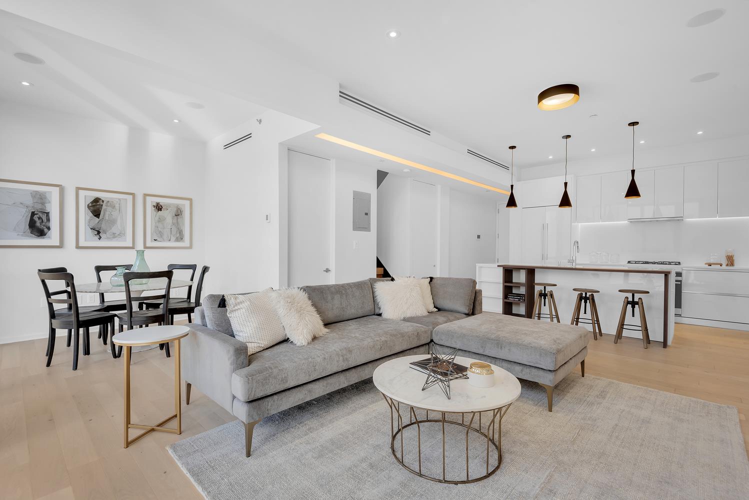 224 N 6TH Street 3