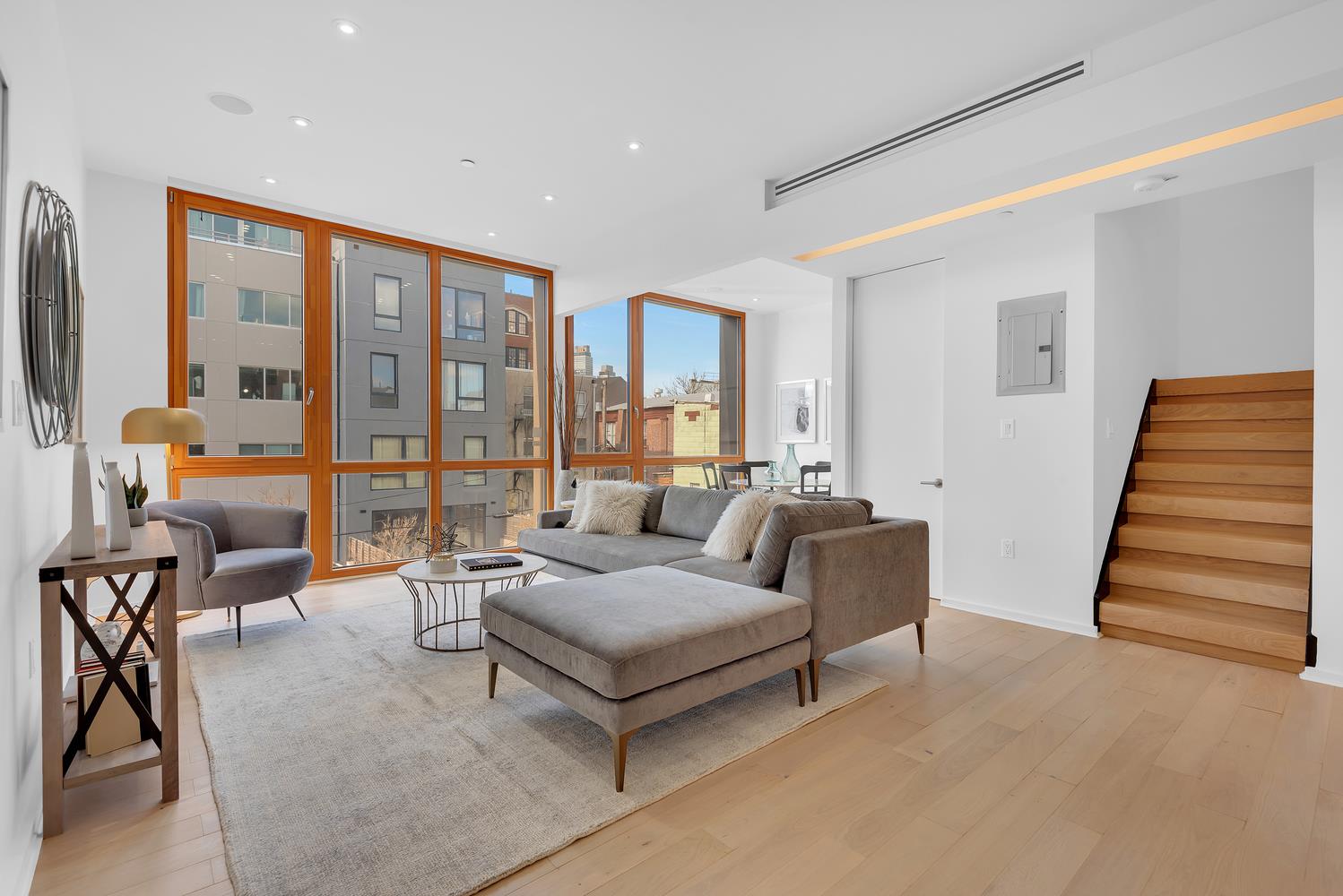 224 N 6TH Street 3