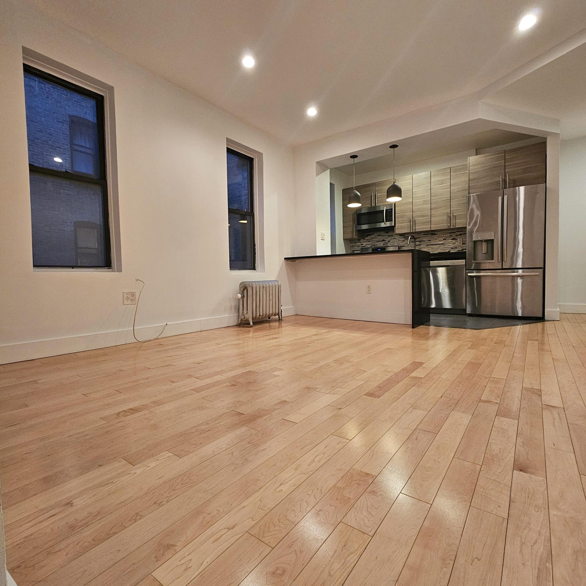 295 WASHINGTON Avenue 4E