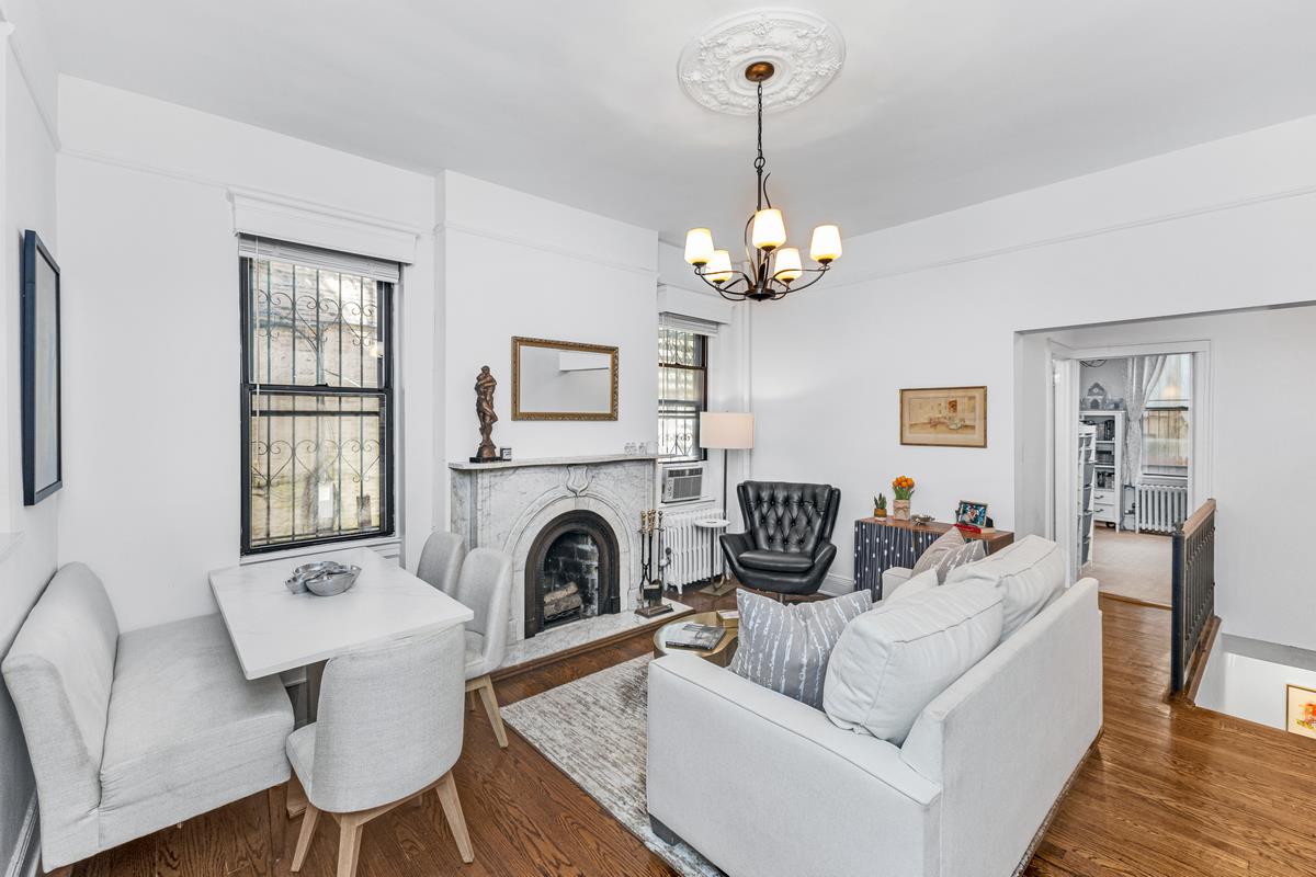 175 AMITY Street A1