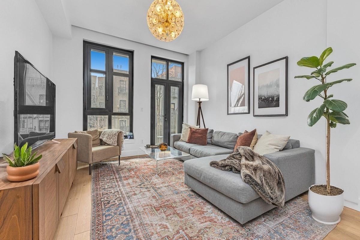 552 PROSPECT Place 2B