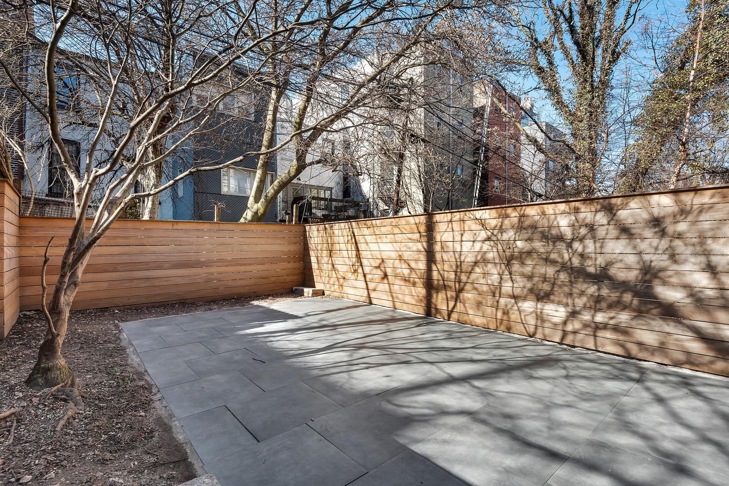 724 SACKETT Street 1