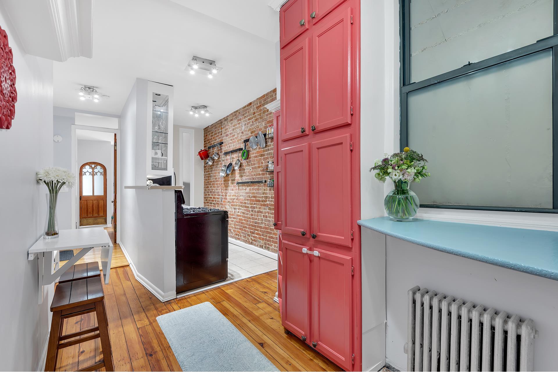 206 E 90TH Street 4W