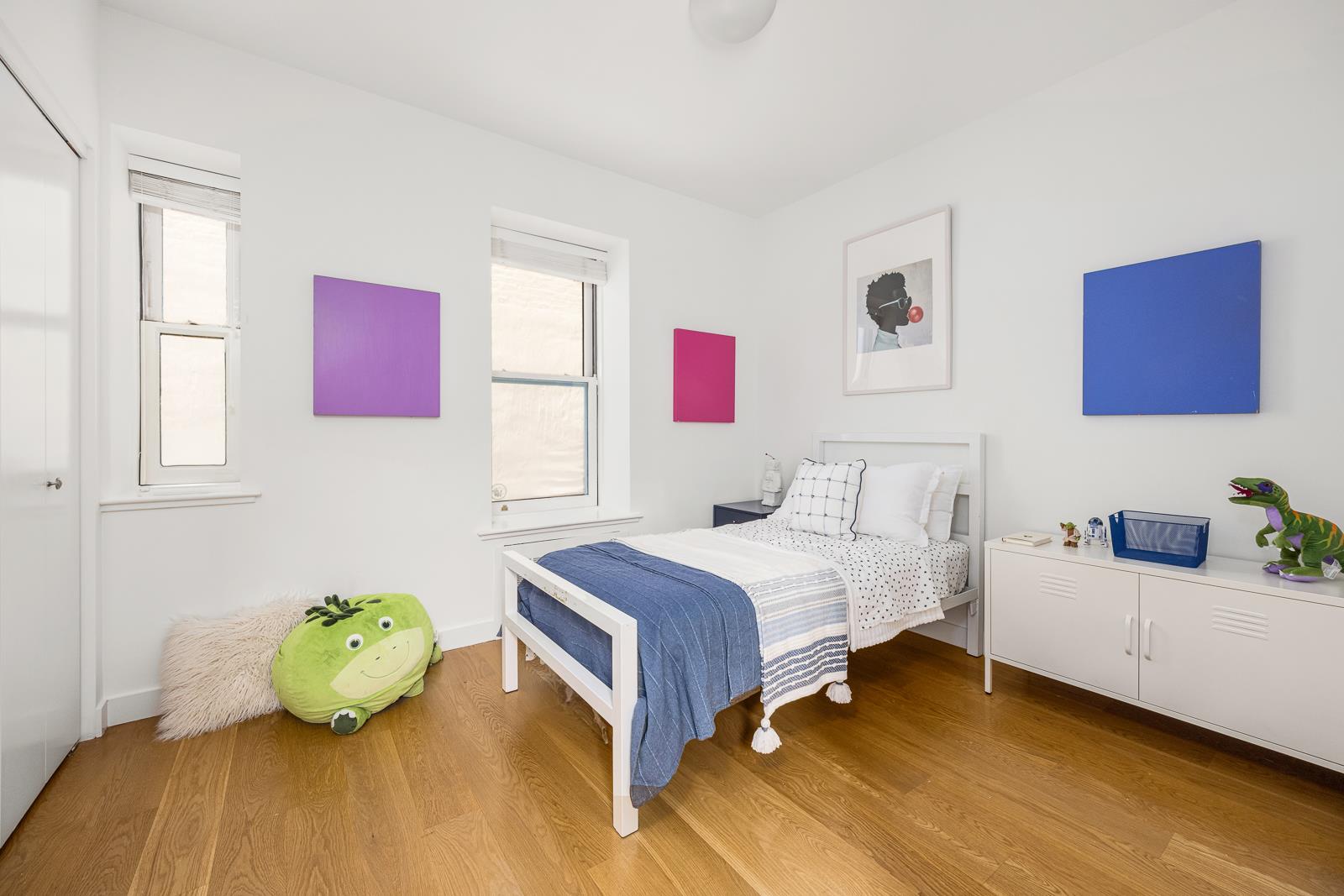 183 COLUMBIA Heights 2