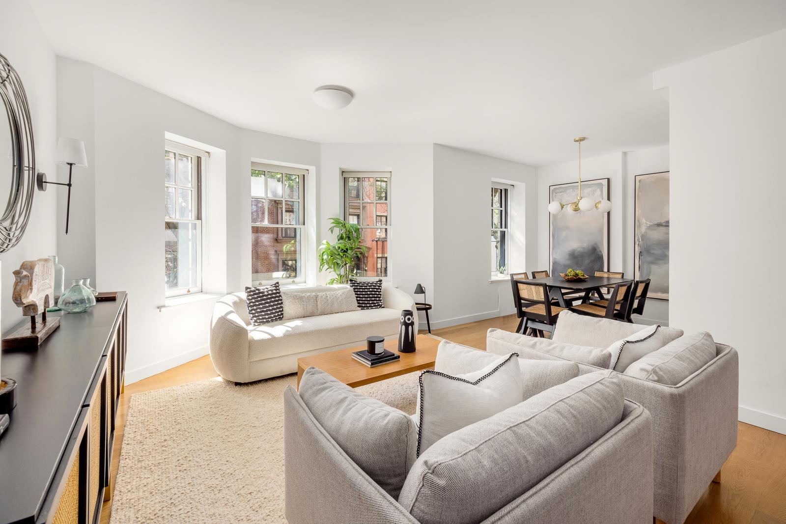 183 COLUMBIA Heights 2