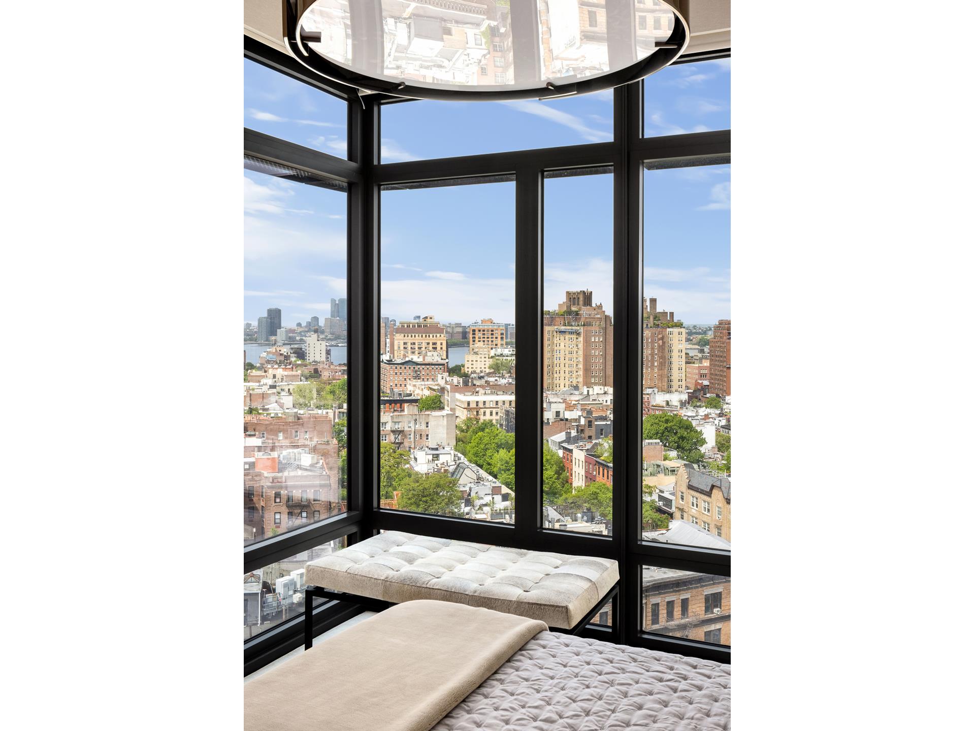155 W 11TH Street 14D