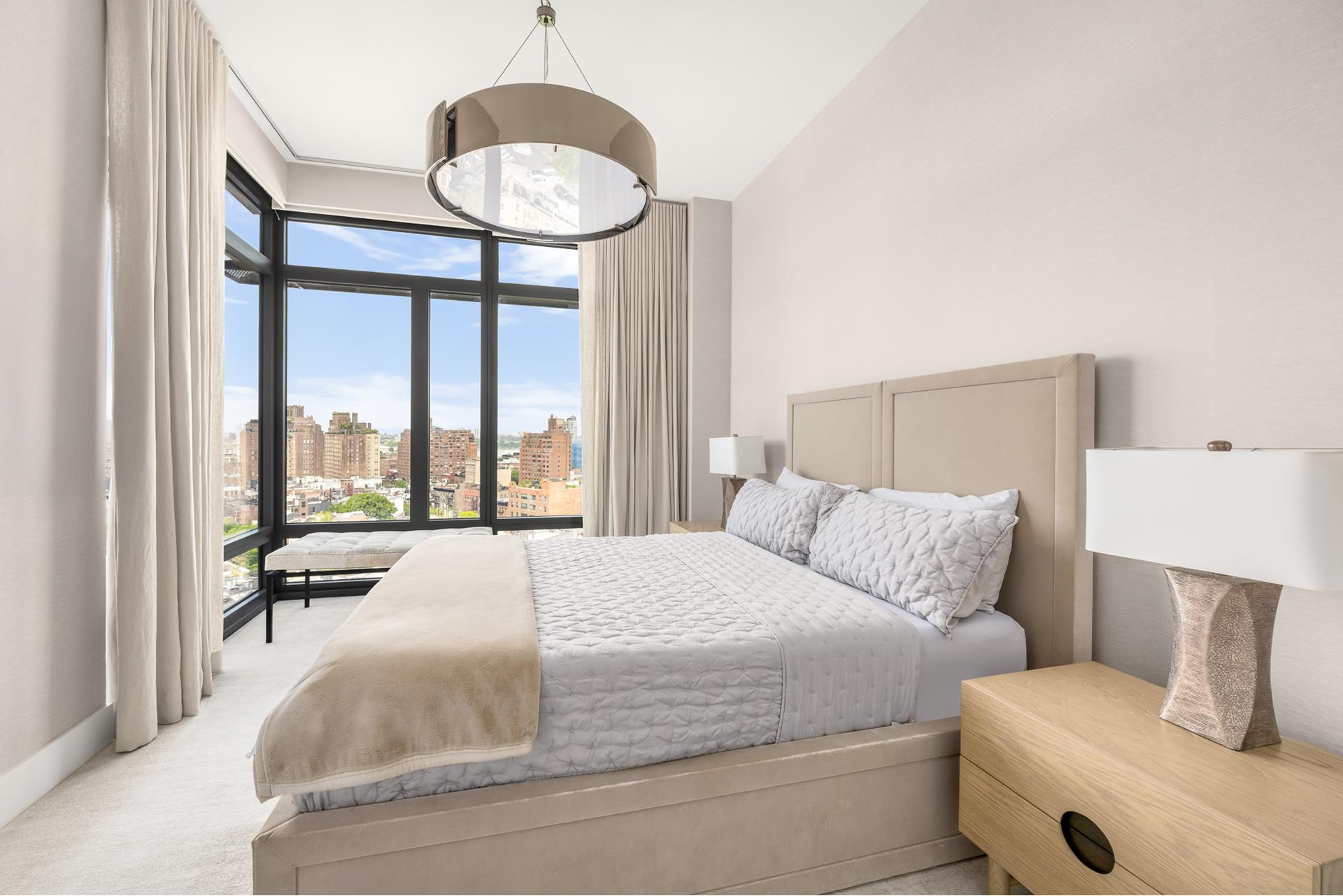 155 W 11TH Street 14D