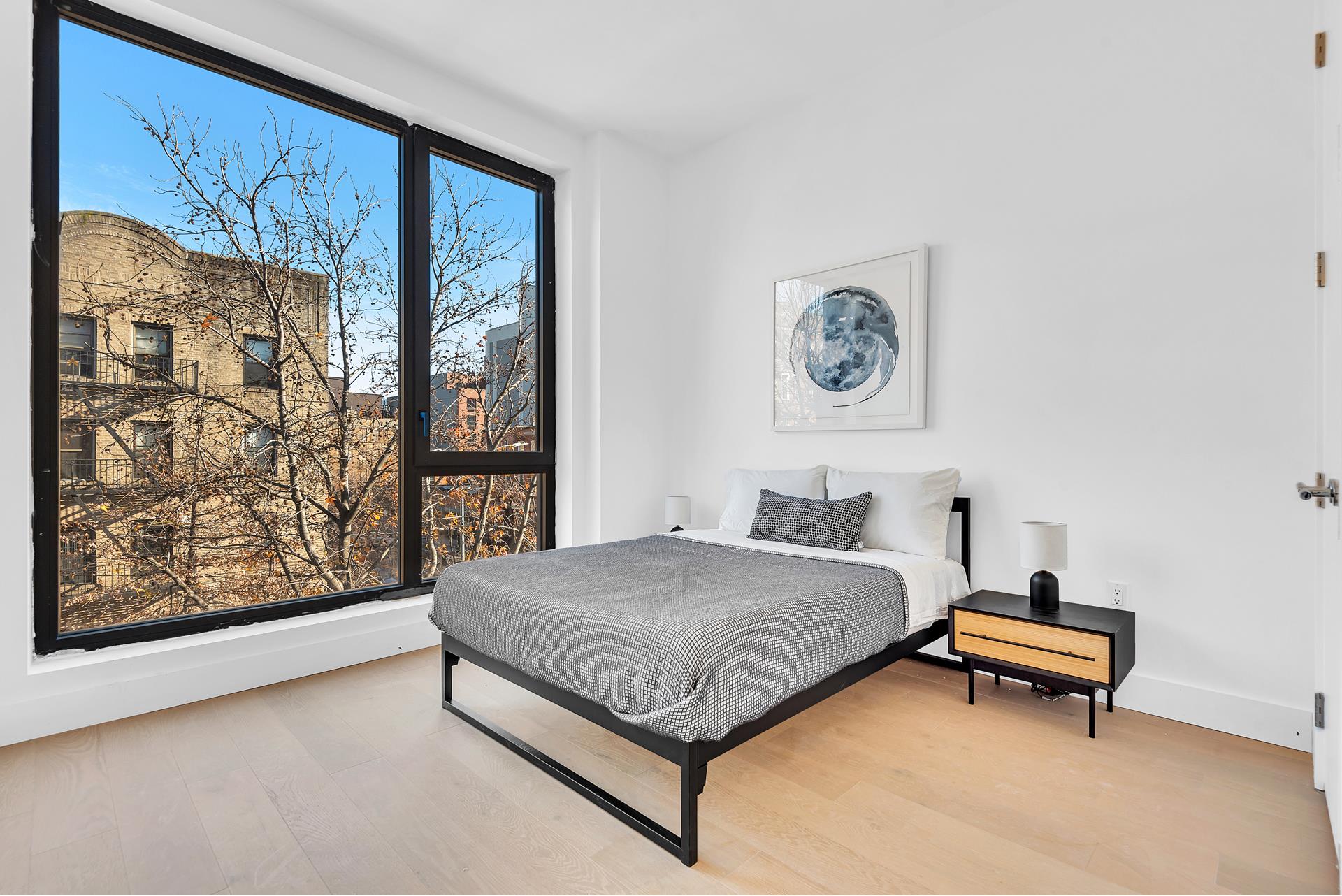 450 GRAND Avenue 5C