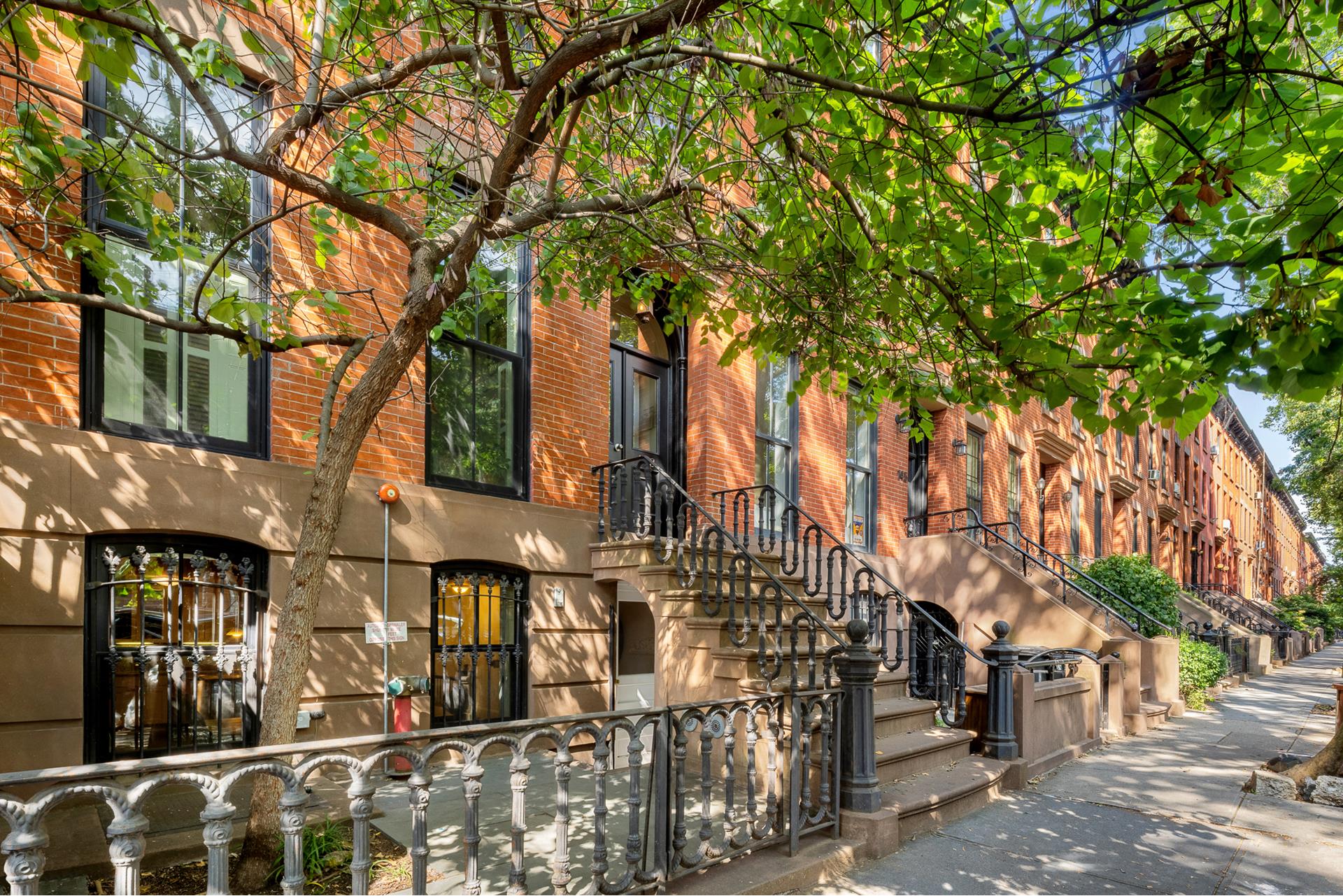 143 BERGEN Street 1