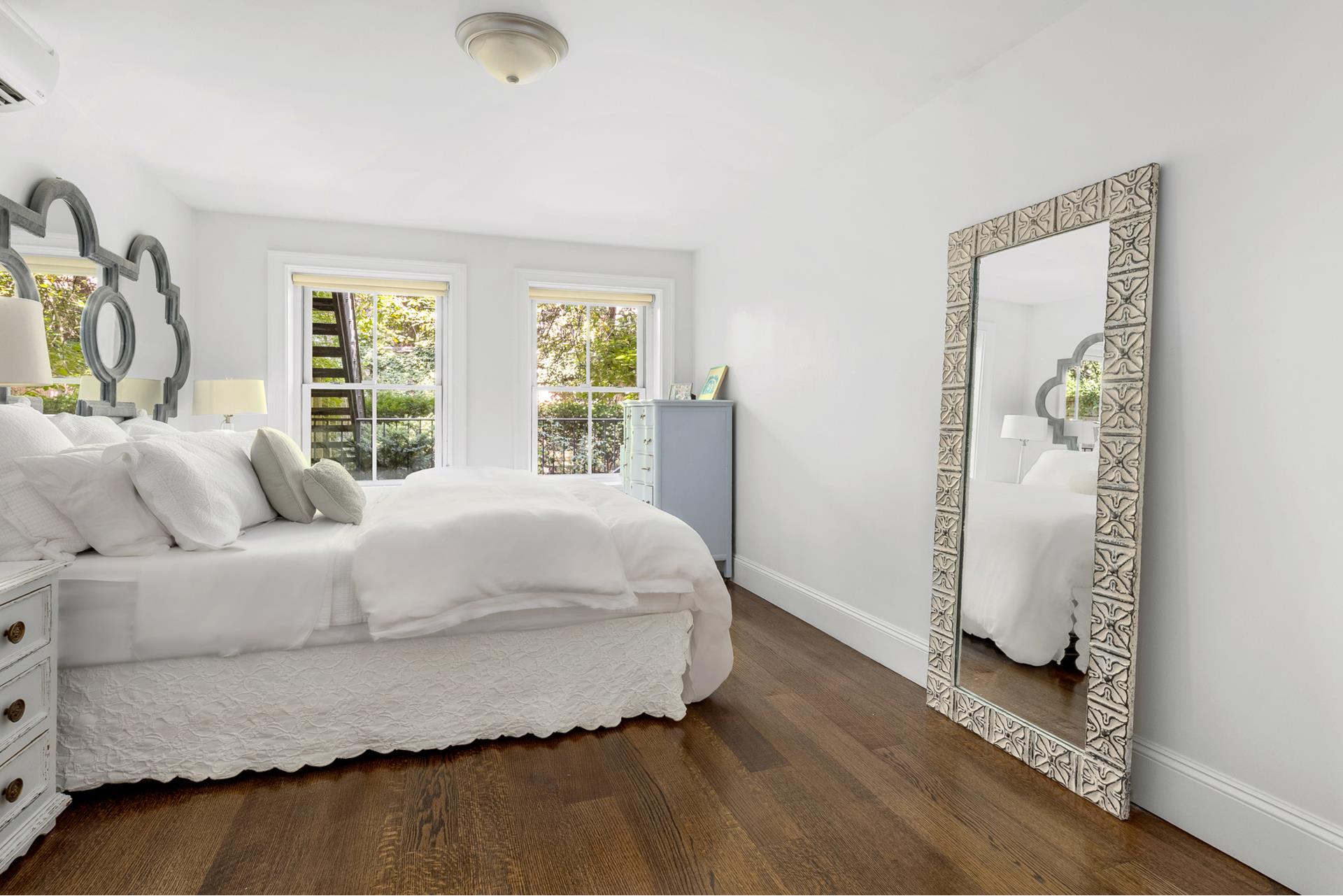 143 BERGEN Street 1