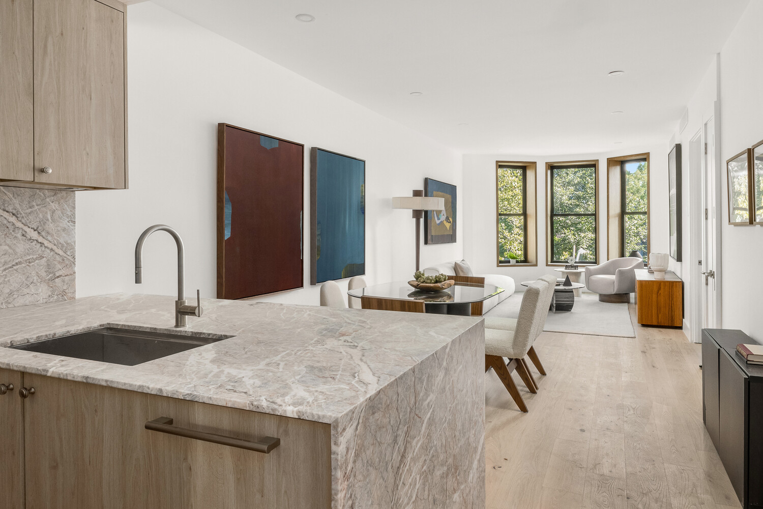 382 7TH Street 3