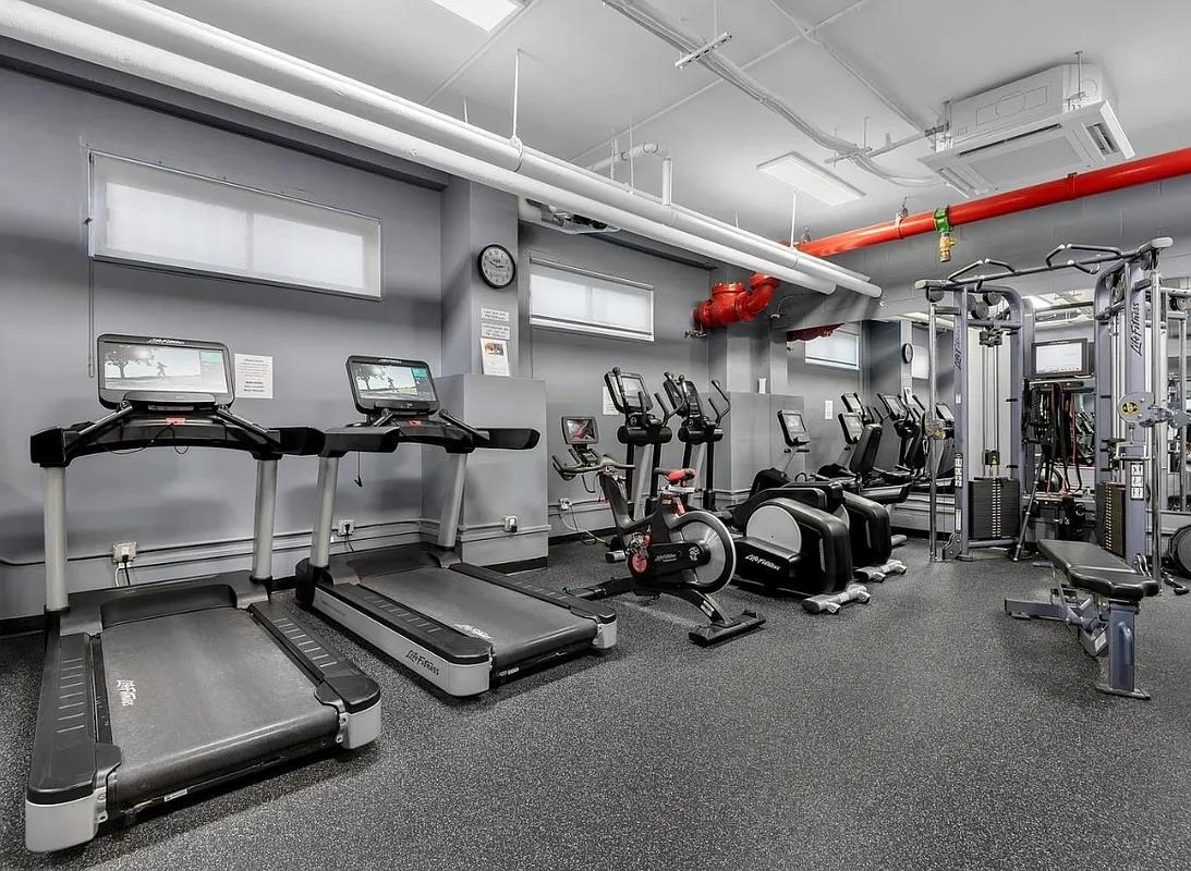 303 W 66TH Street 6HW