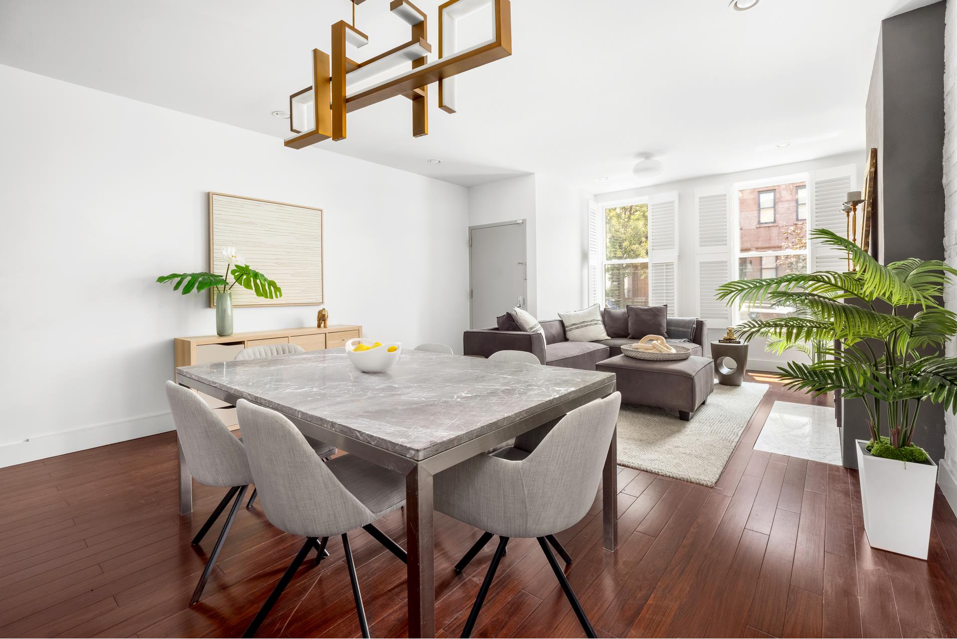363 DOUGLASS Street 1