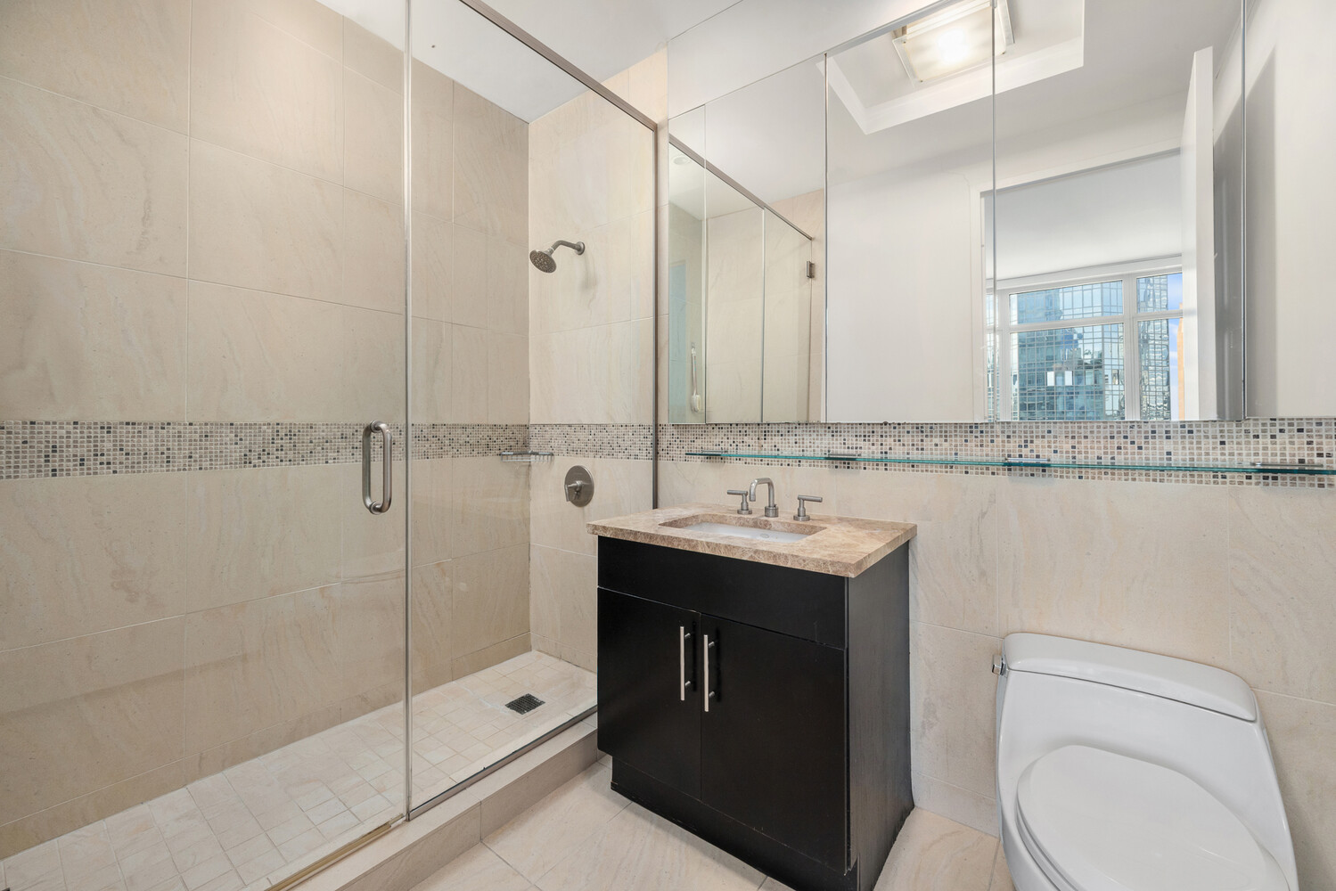325 5TH Avenue 39C