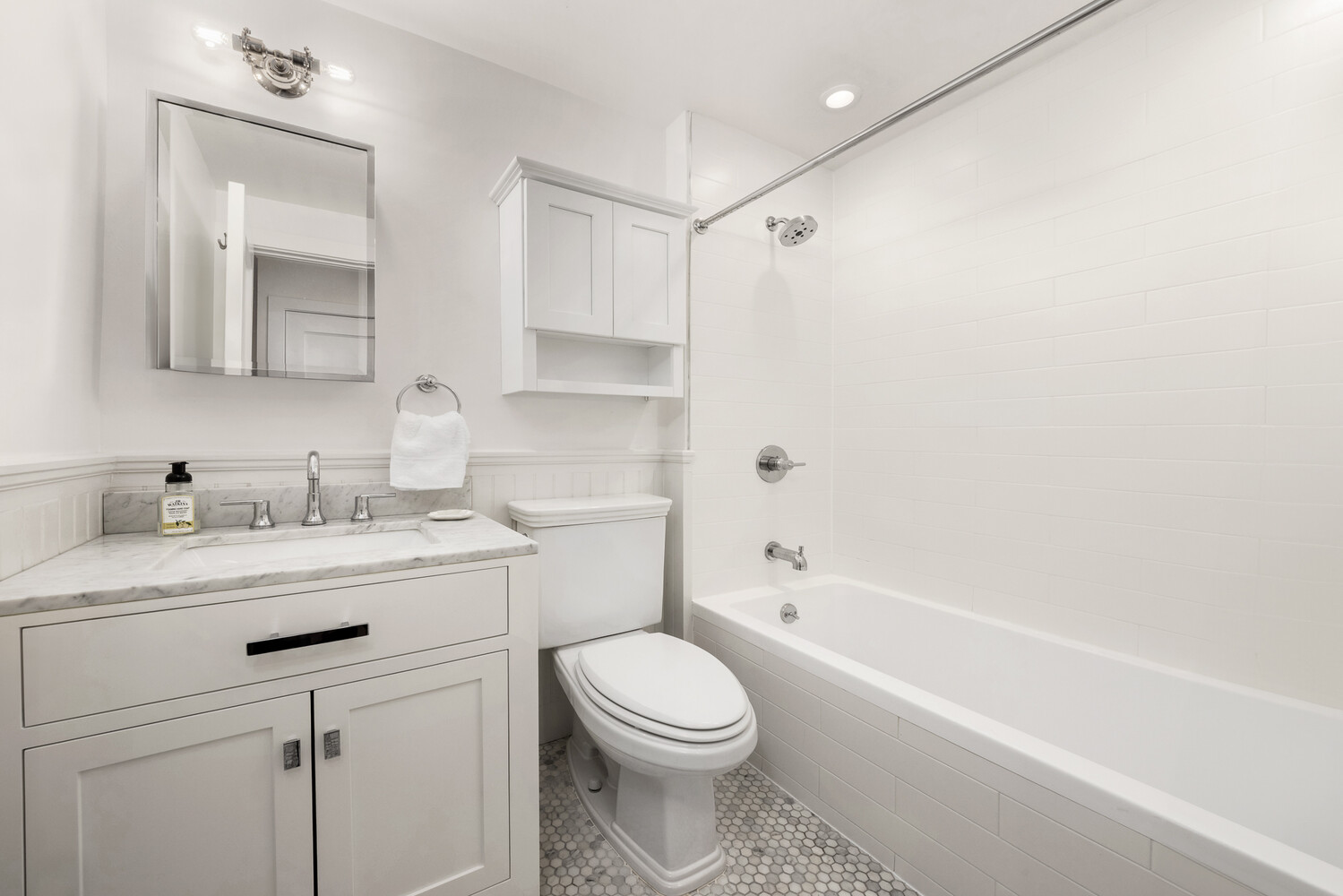565 5TH Street 3