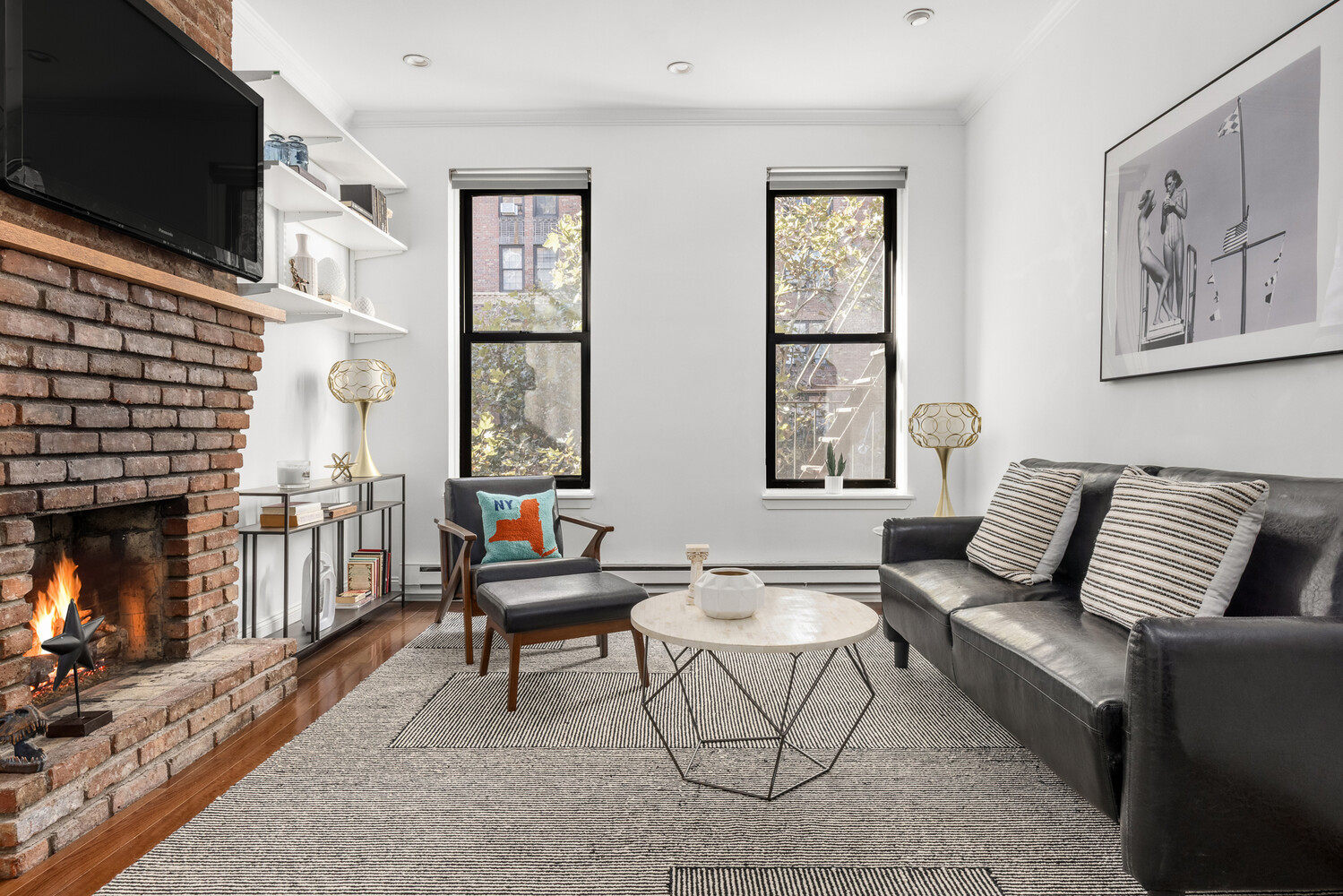 433 W 24TH Street 3D