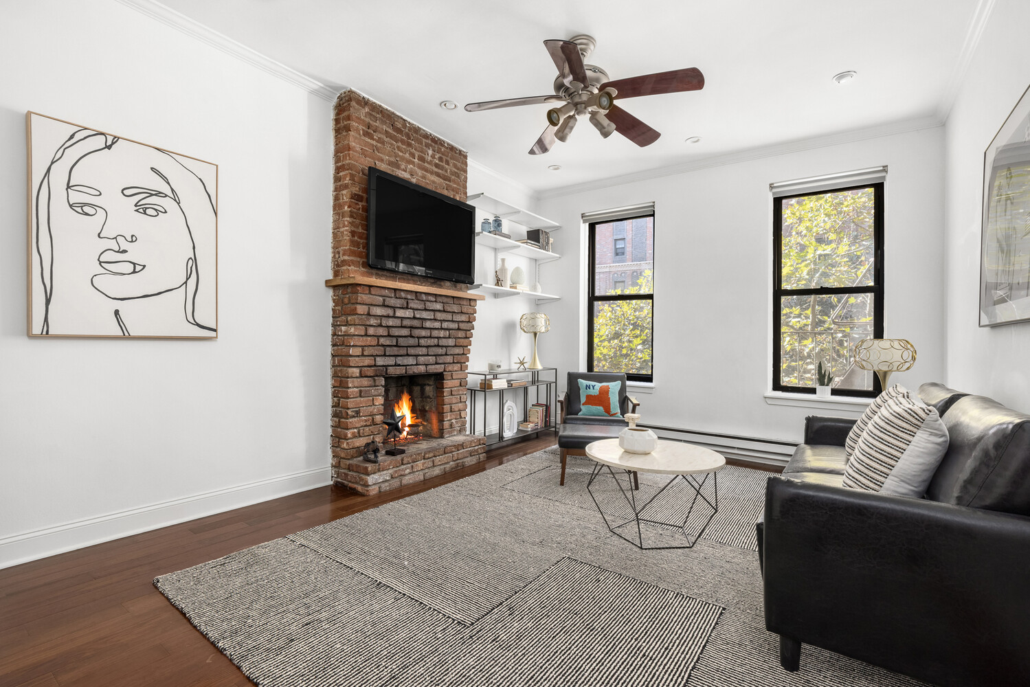 433 W 24TH Street 3D
