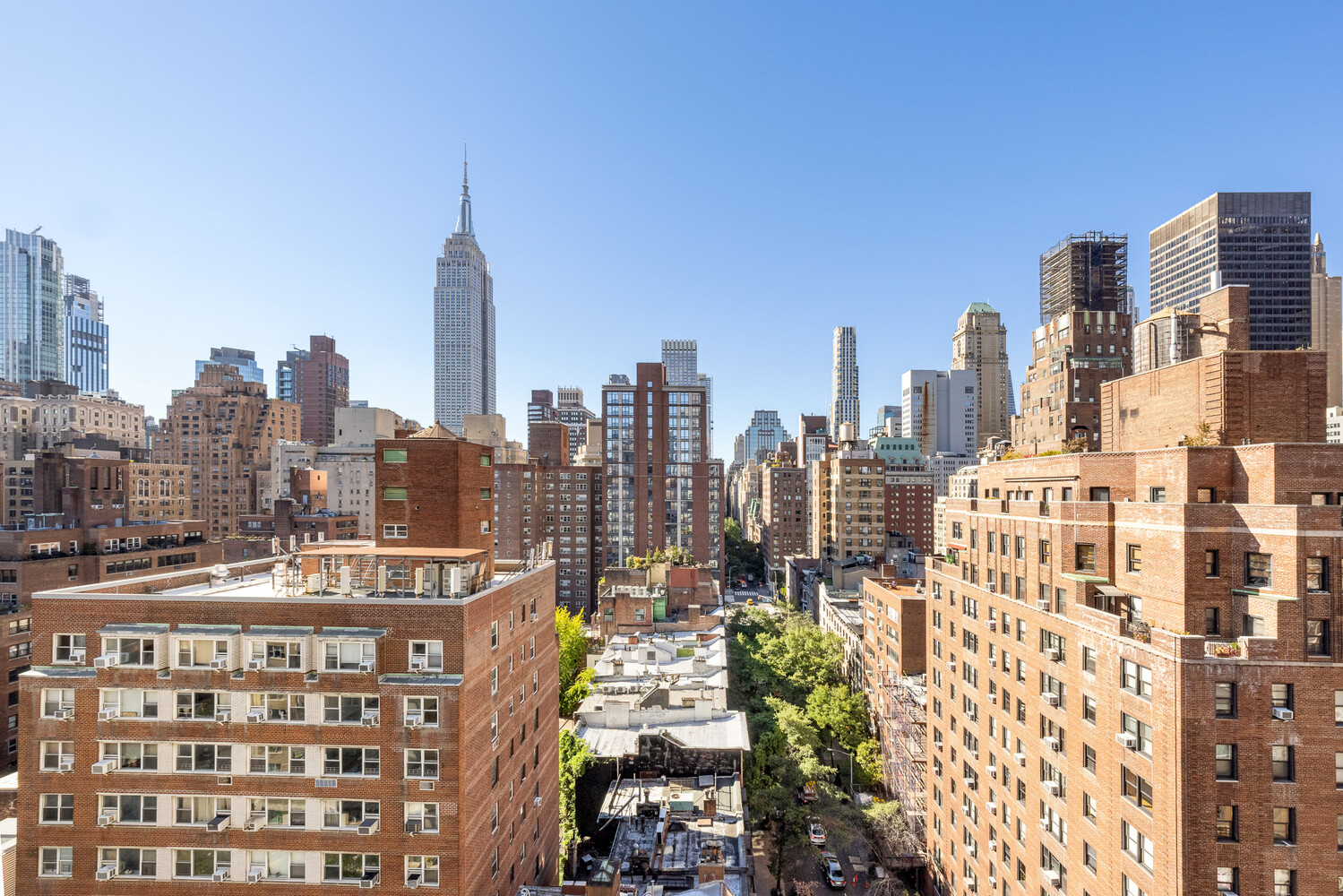 137 E 36TH Street 15G