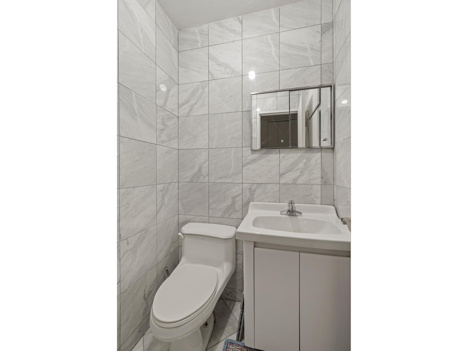 400 E 54TH Street 14E