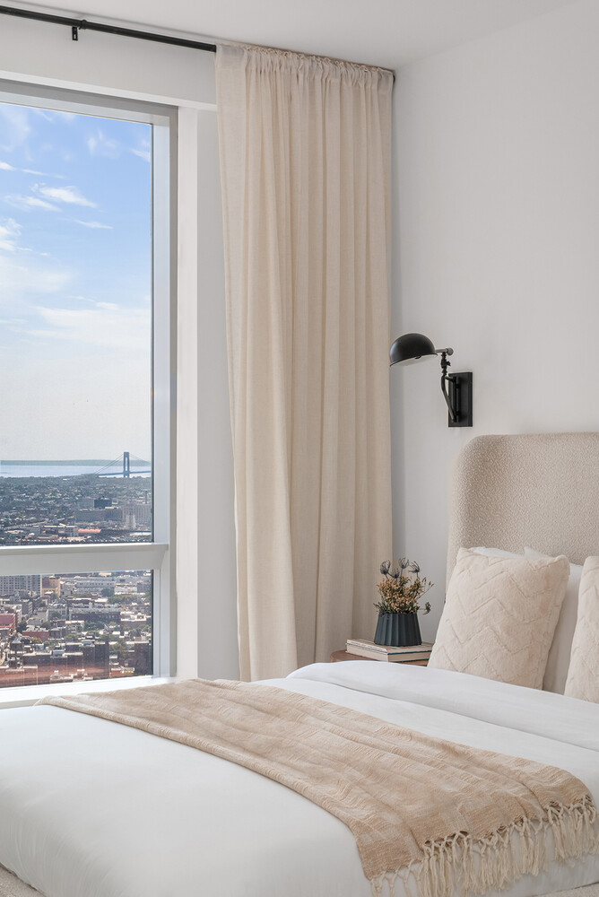 1 CITY Point 59G