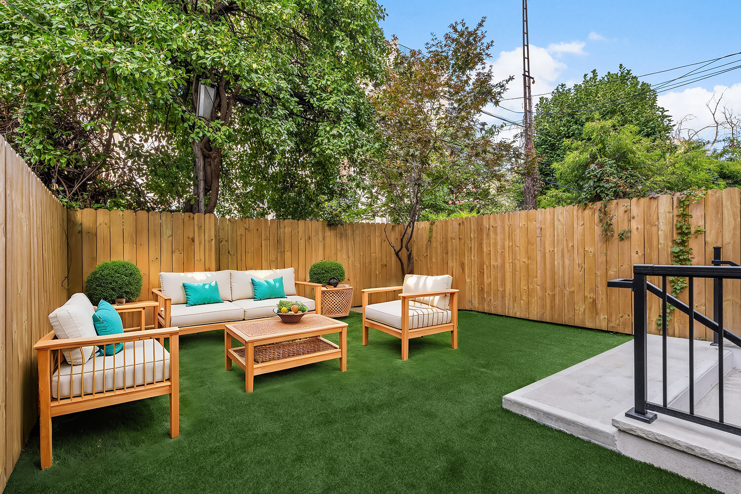 665 DE GRAW Street GARDEN