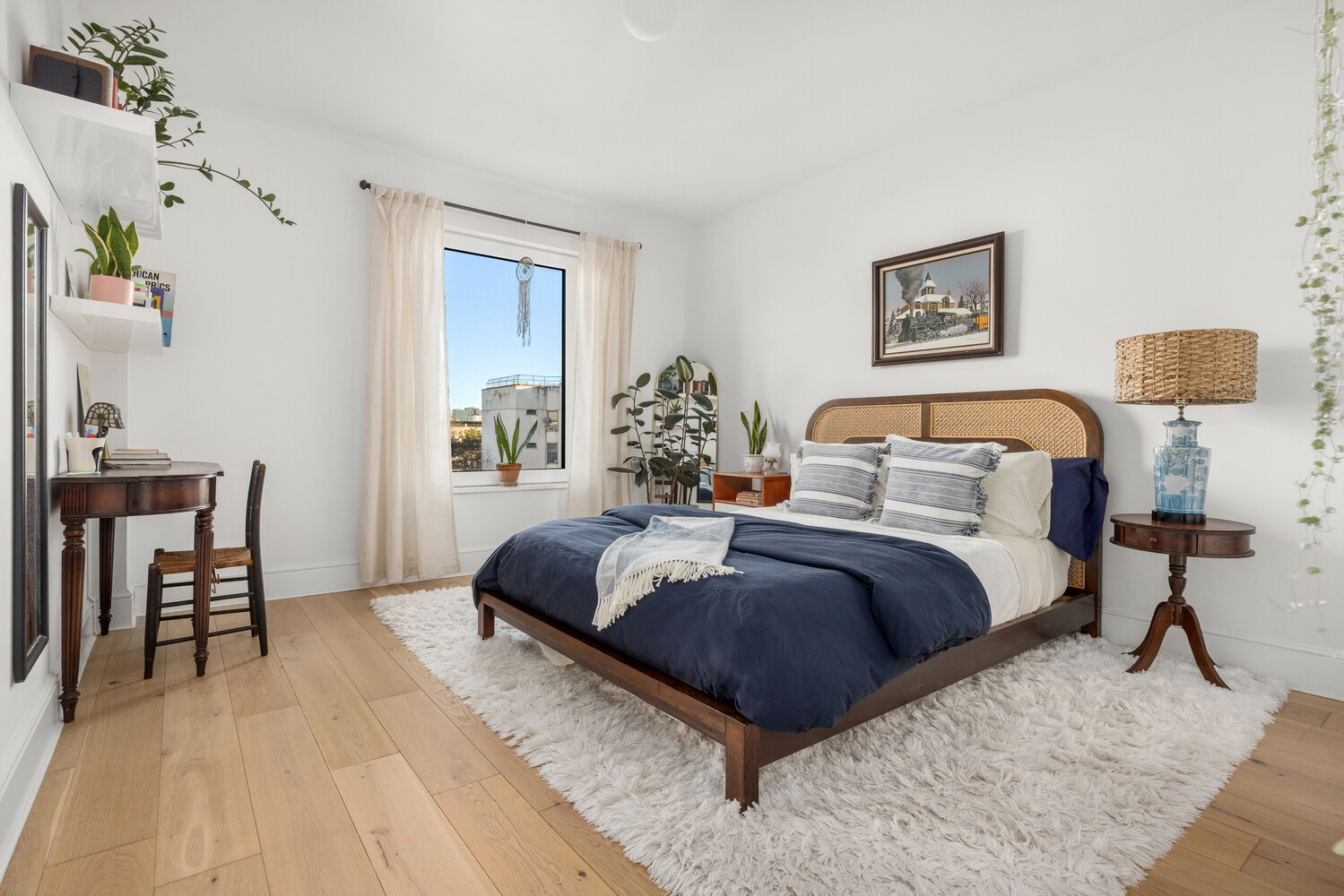 488 STERLING Place 4A