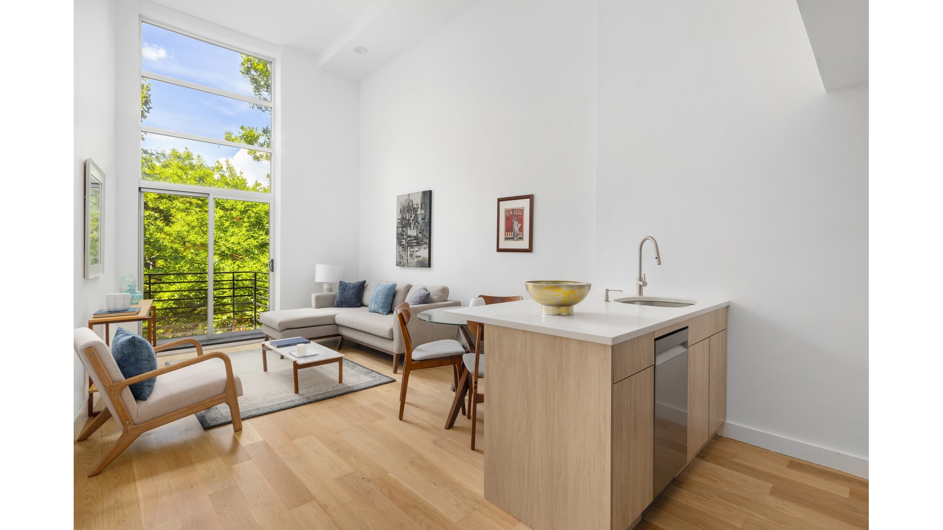 97 WAVERLY Avenue 2F