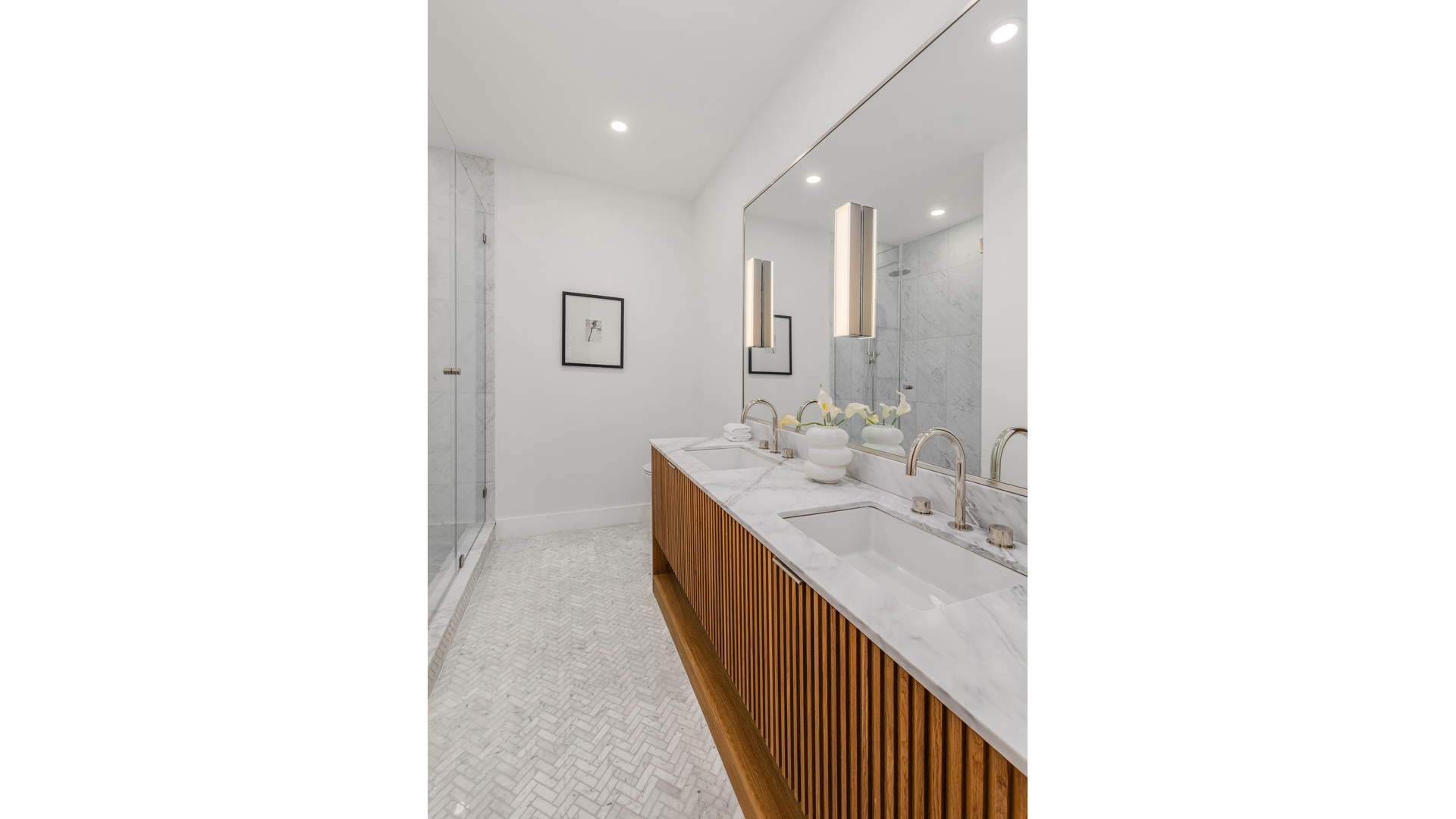 22 ST JOHNS Place PH