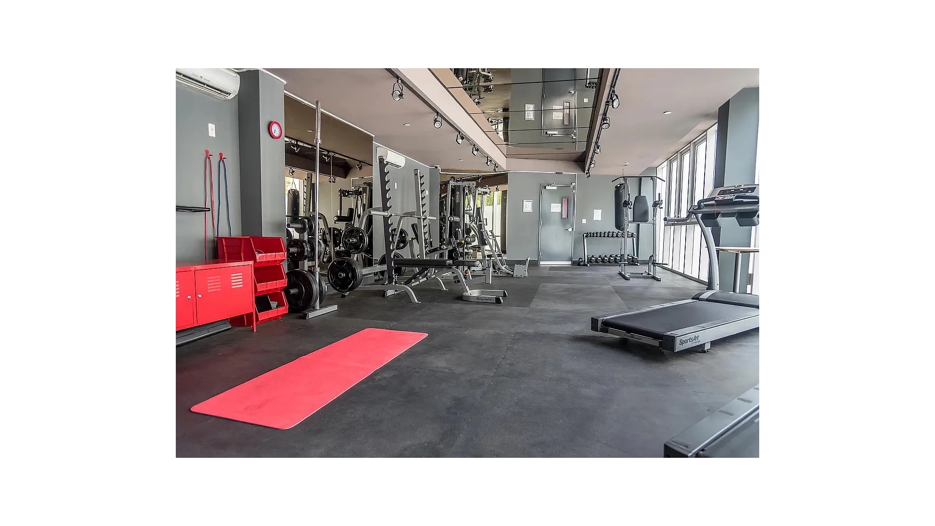 957 PACIFIC Street 101