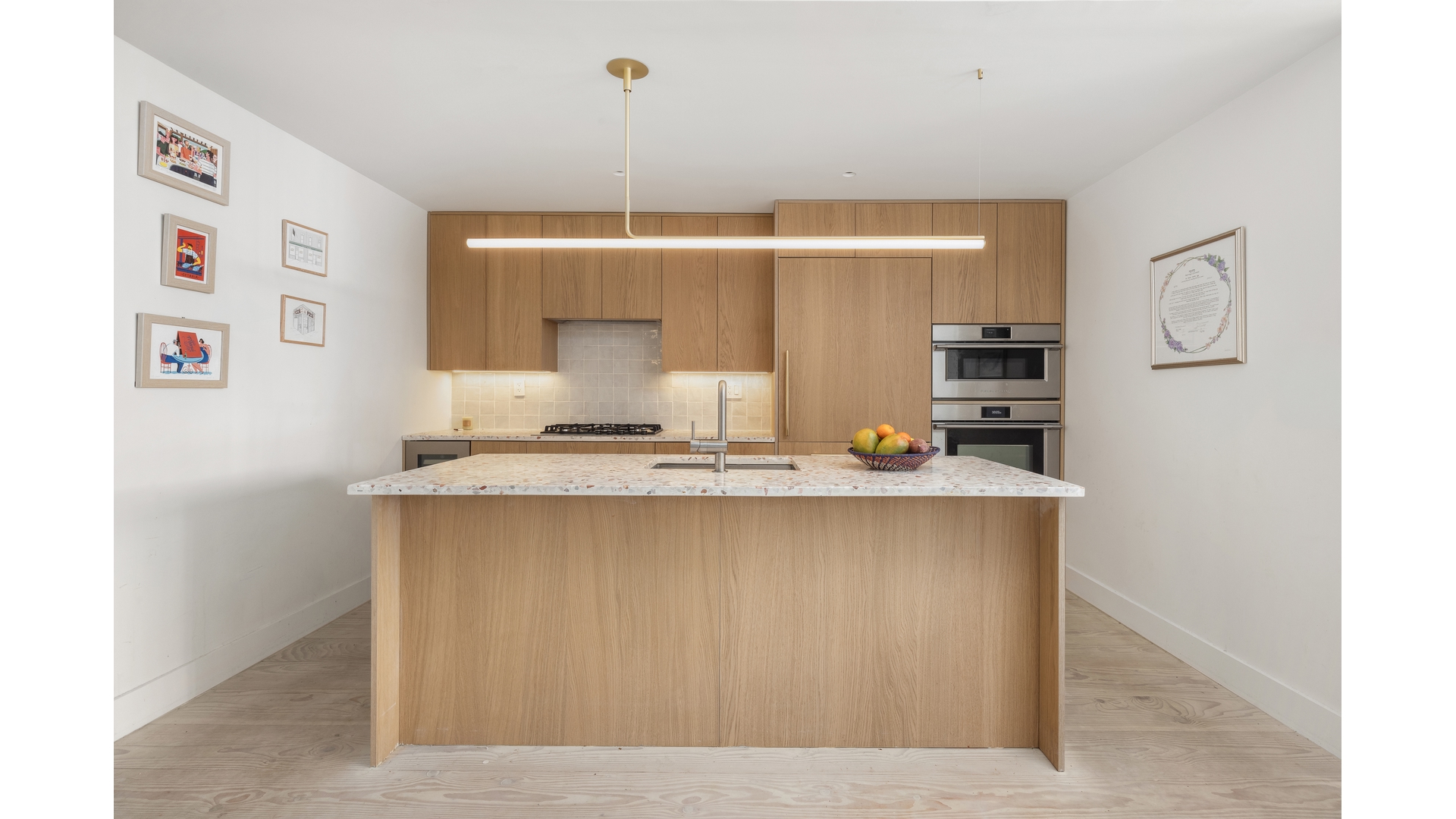 239 PRESIDENT Street 1