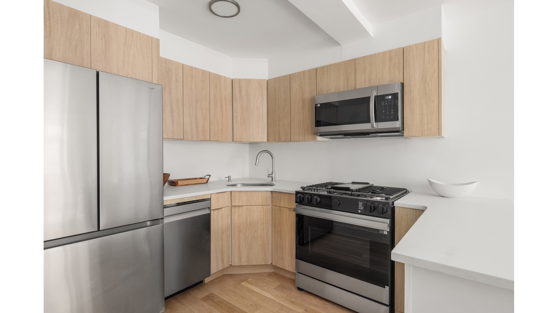 97 WAVERLY Avenue 1F